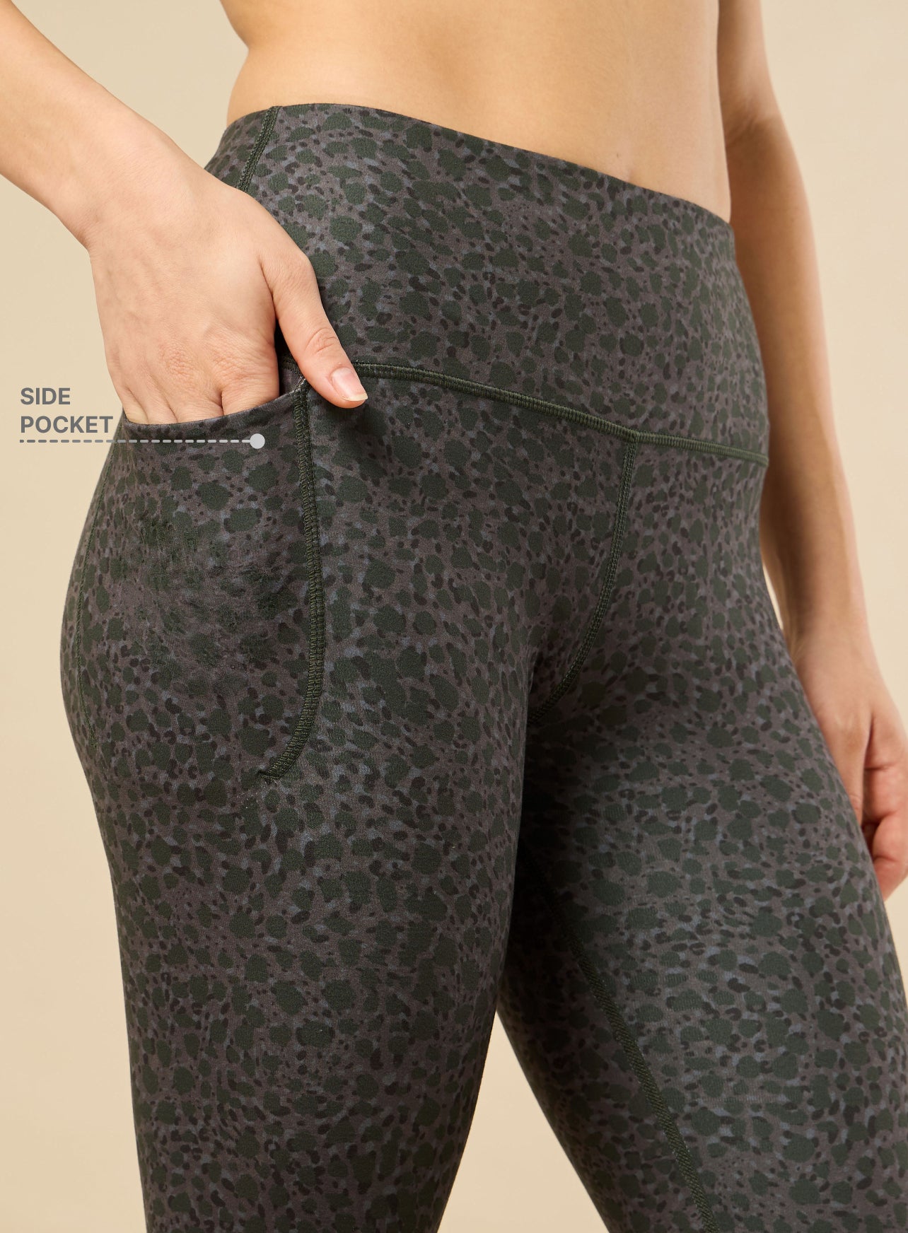 Women's Textured Print Performance Tights