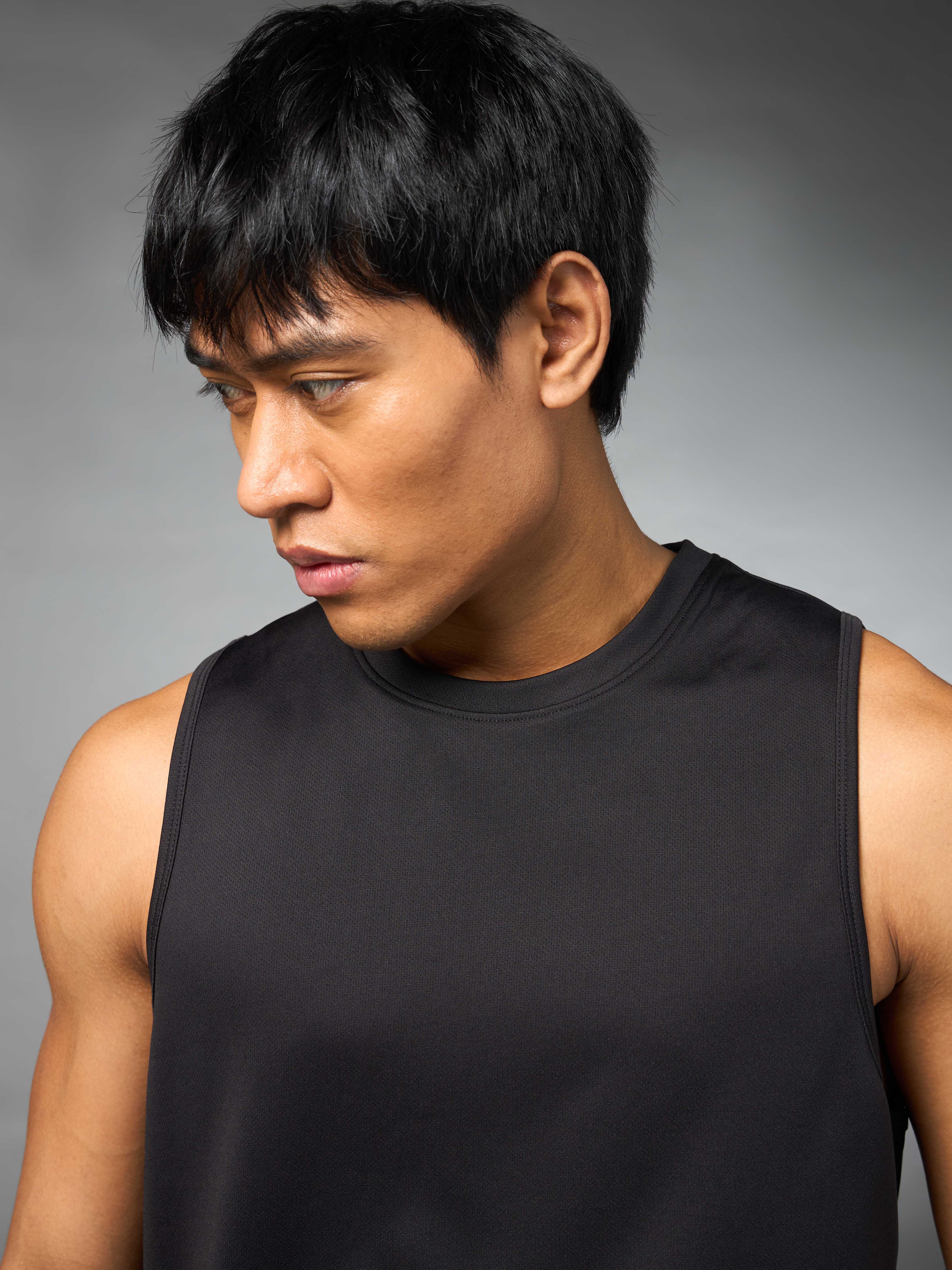 Men's Running Essential Black Tank