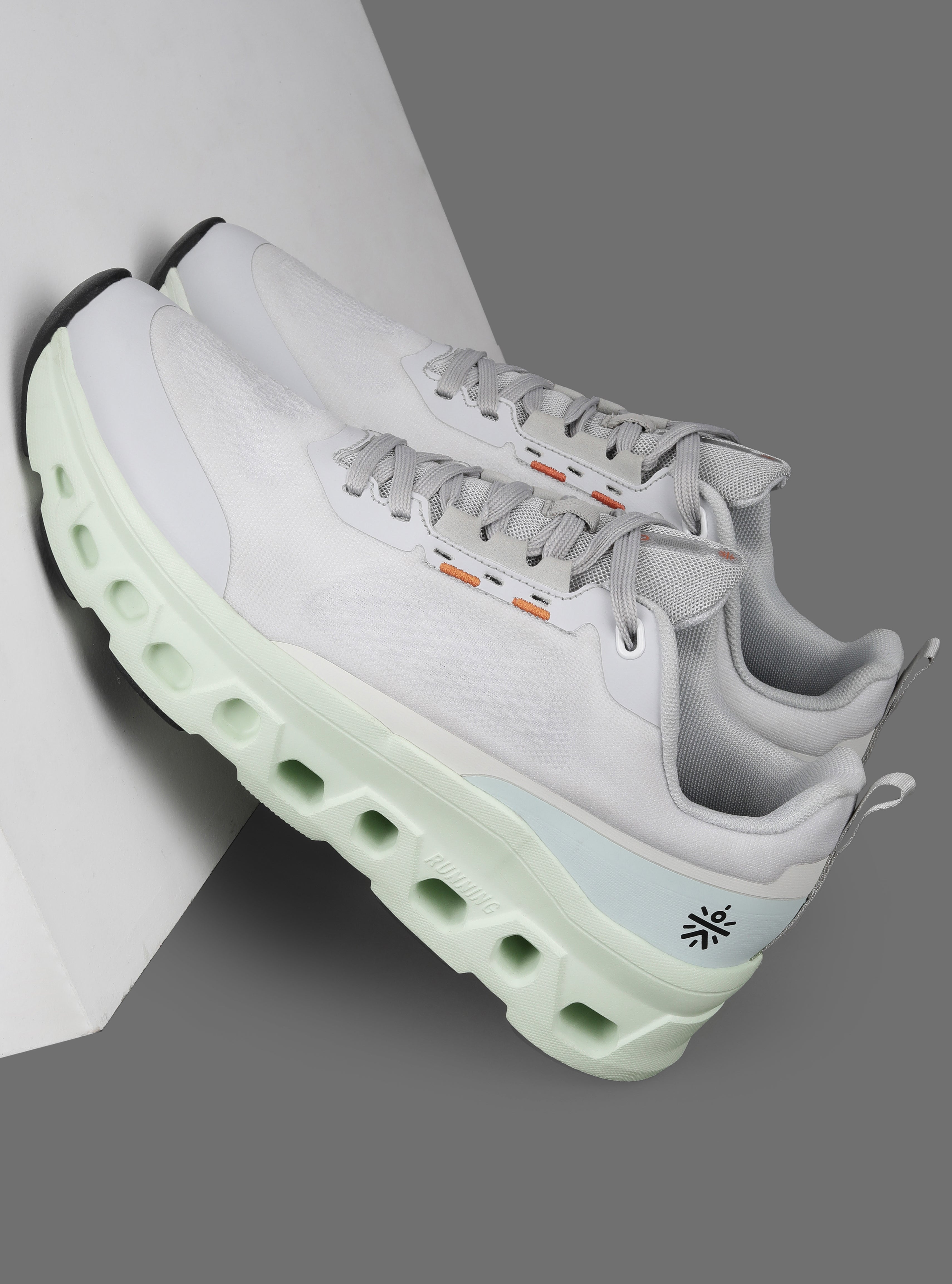 cult Men's Vortex Sneaker Shoes - Off White