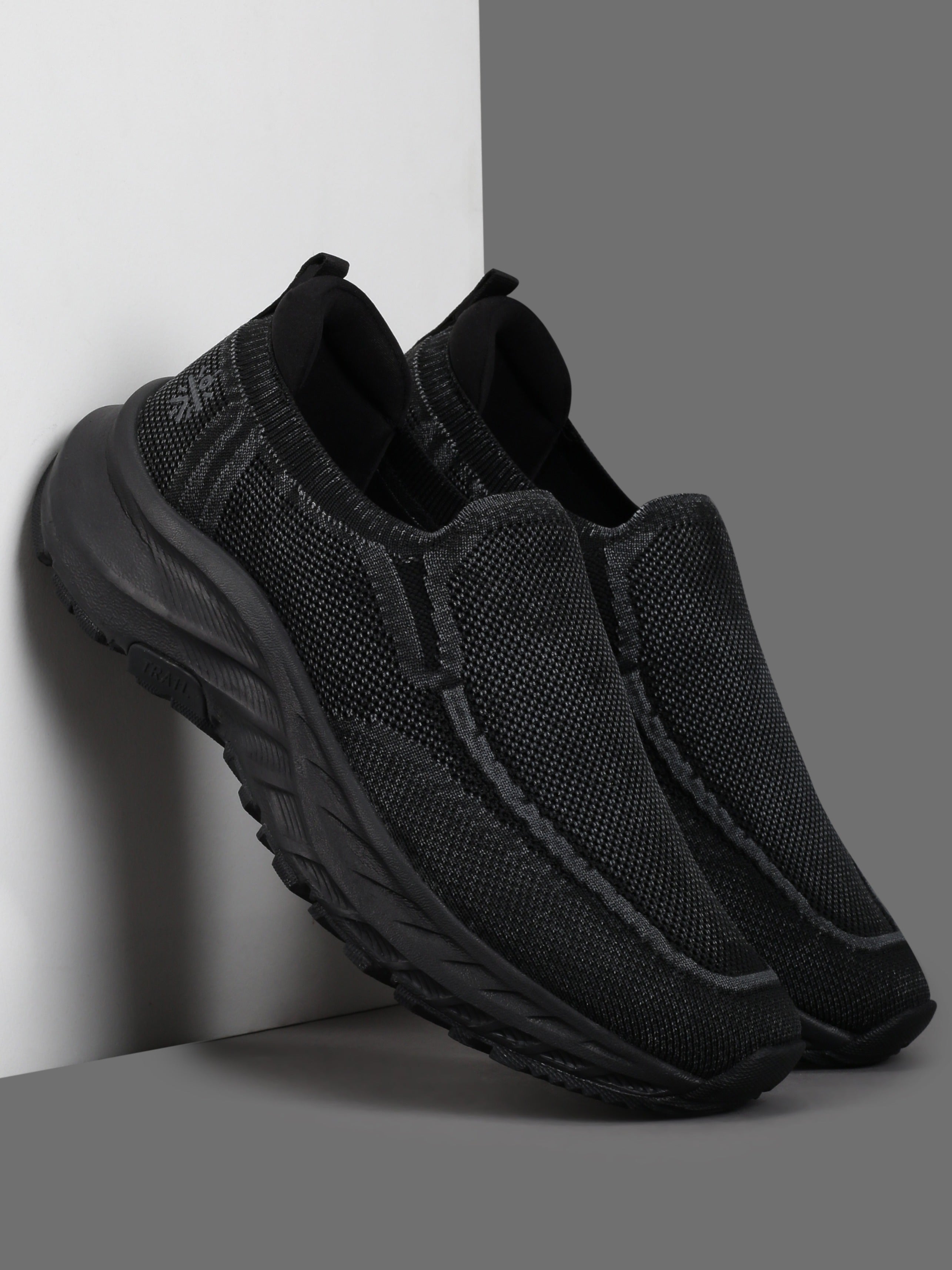 cult Men's Fleeter Slip-On Shoes - Black