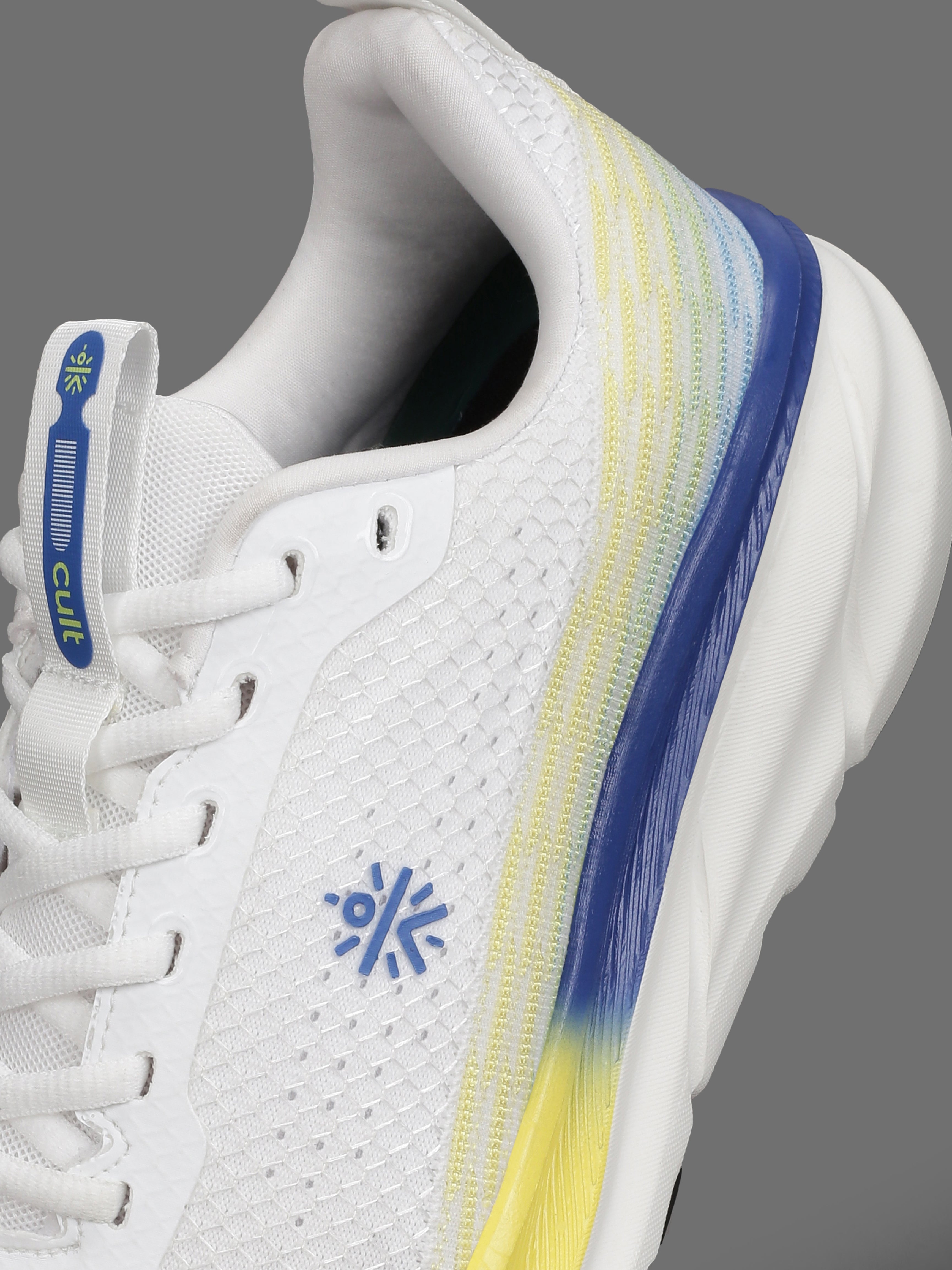 cult Men's Strion Running Shoes - White/Lime Yellow