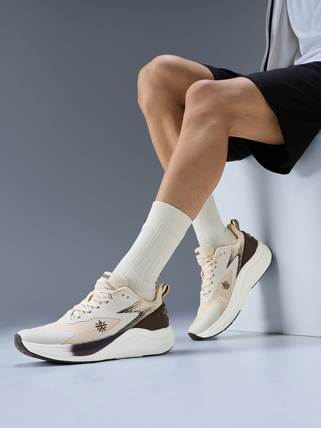 cult Men's Revix Running Shoes - Cream/Brown