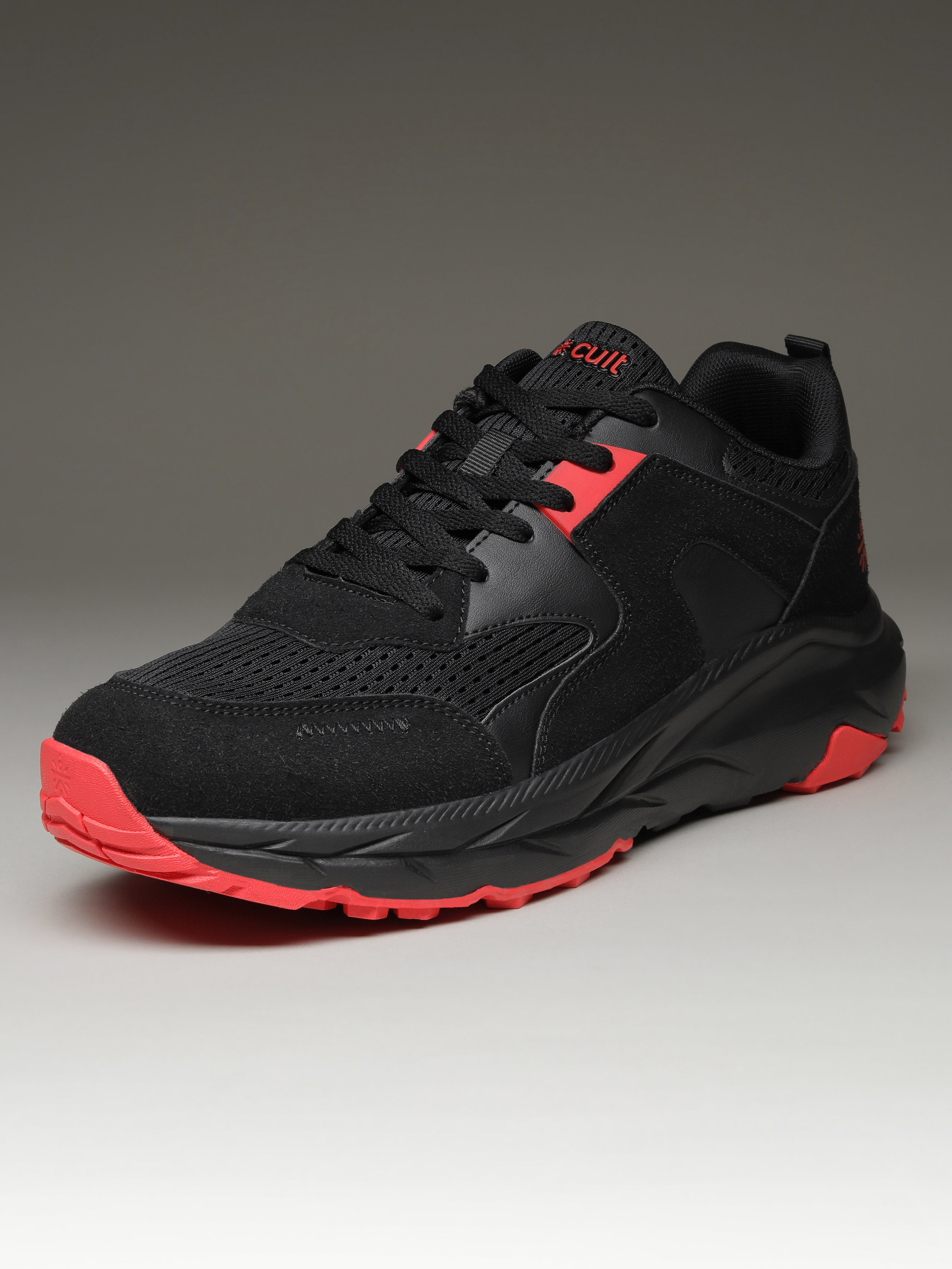 cult Men Aerolume Outdoor Shoes - Black/D.Grey