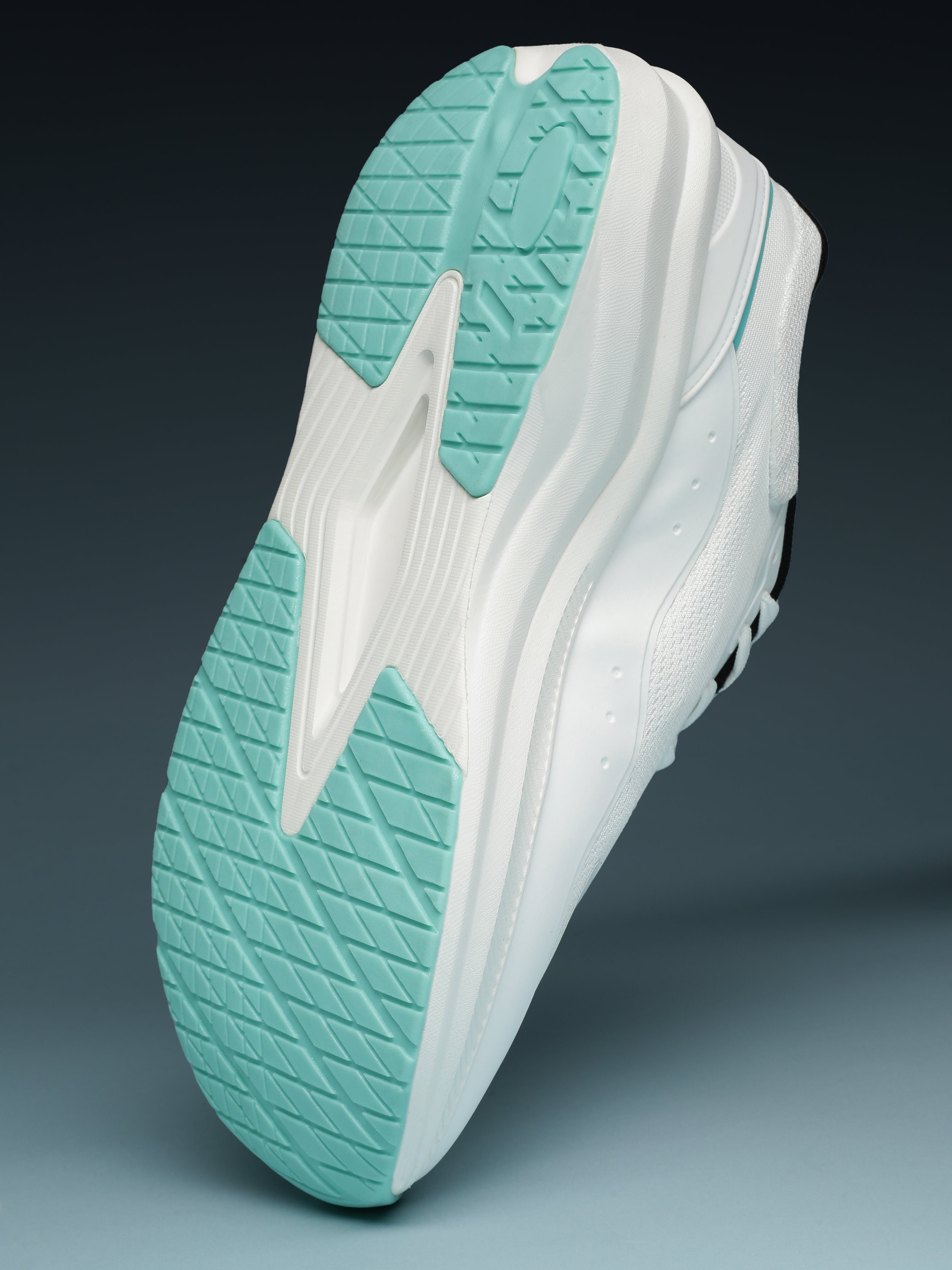 cult Men's FlowPro Running Shoes - White/Sea Green