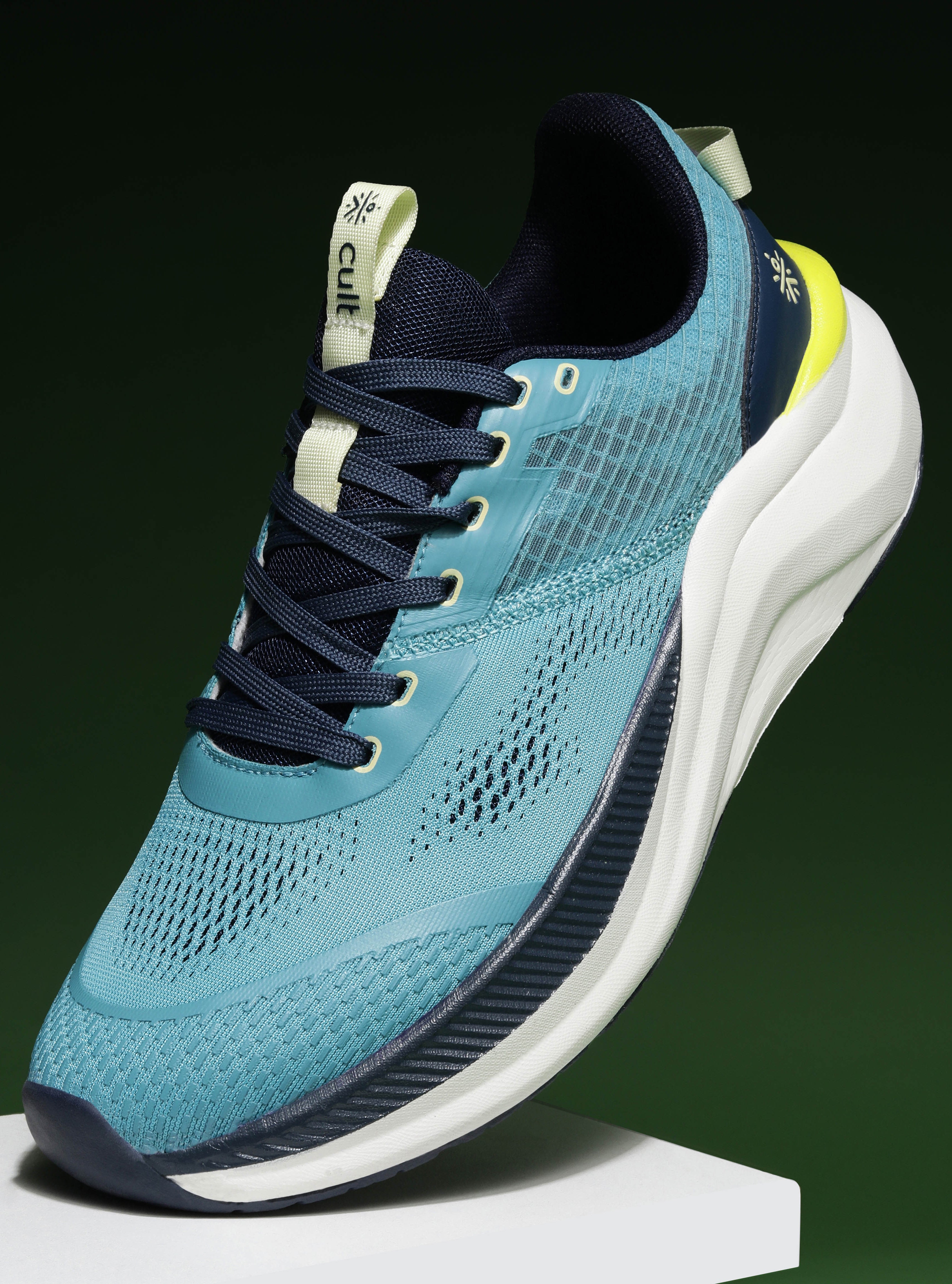 cult Men's Kairo Running Shoes - Sky Blue/Navy