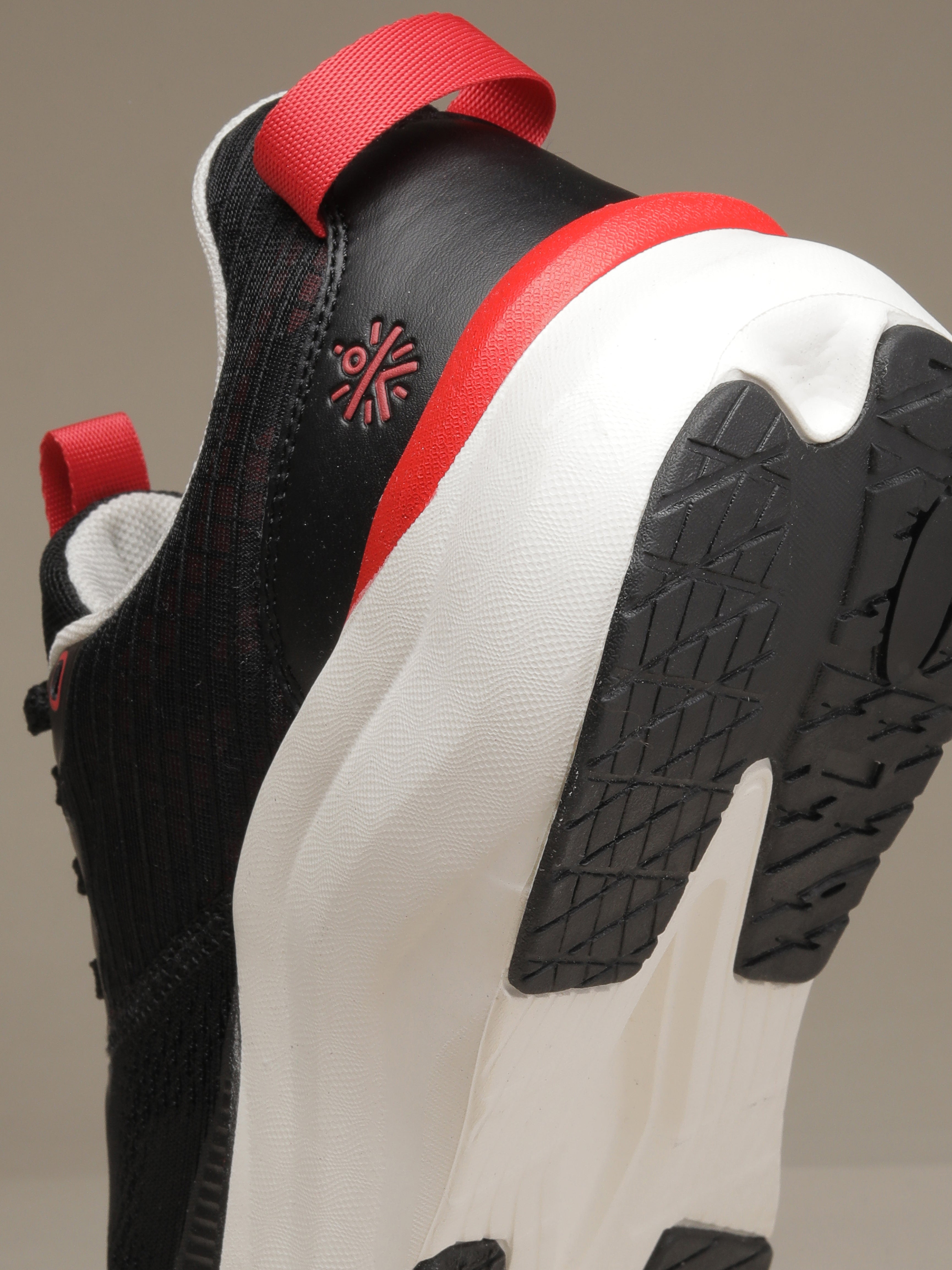 cult Men's Kairo Running Shoes - Black/Red