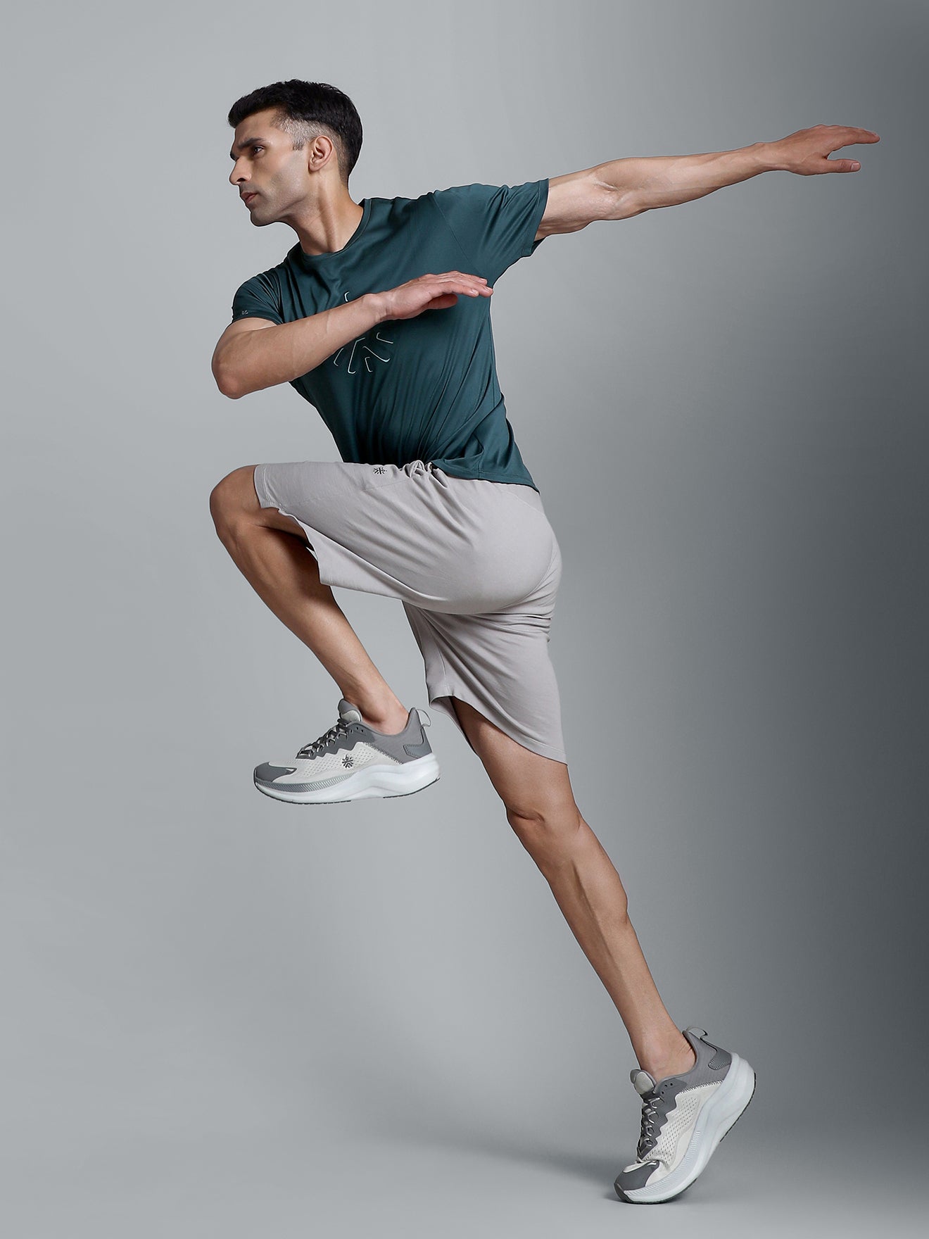 704493 2 3cc145f6 2816 4e36 889f 2fc02d524591