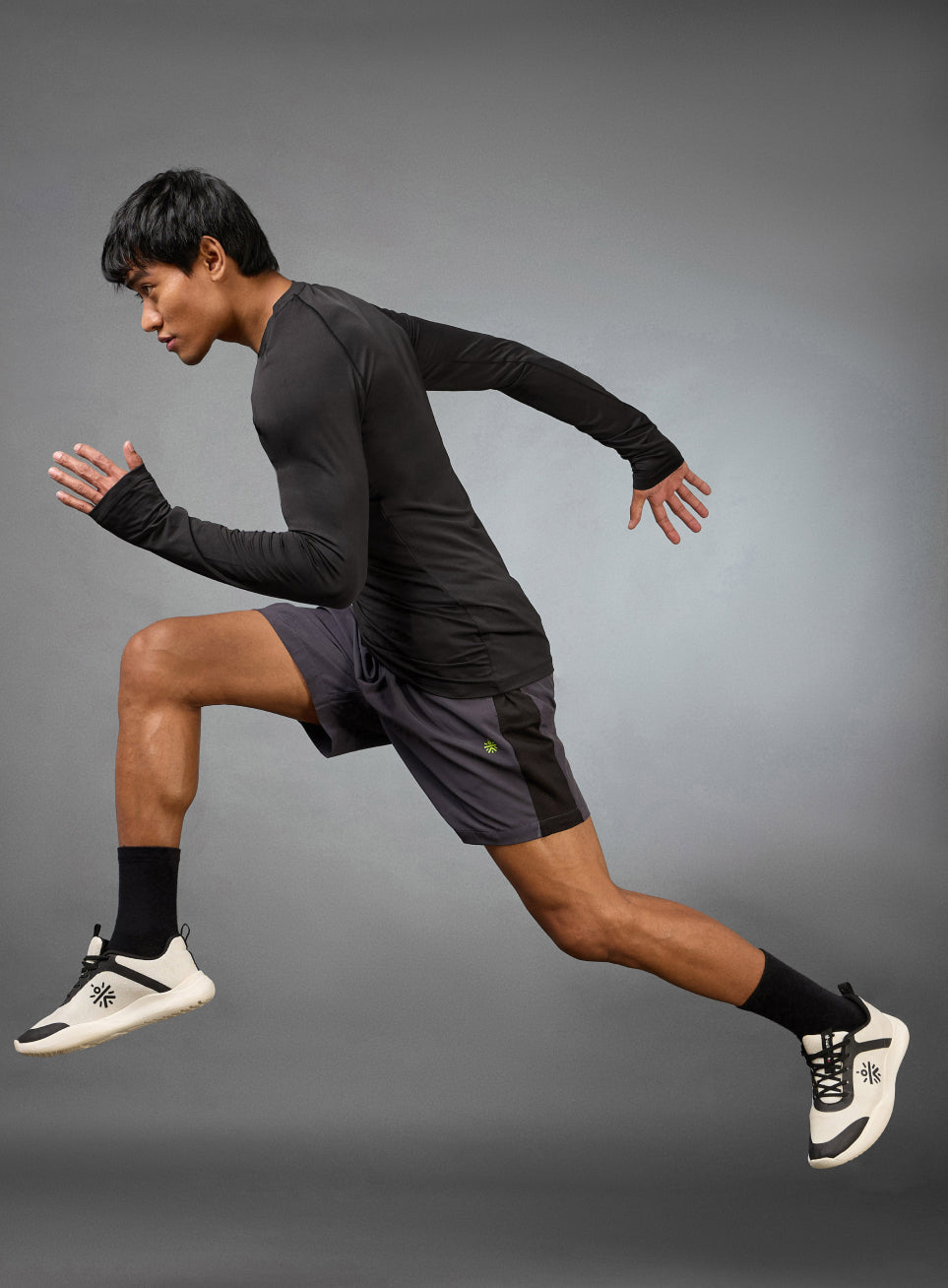 Men's Black Base Layer Run Full Sleeve Slim Fit T-shirt