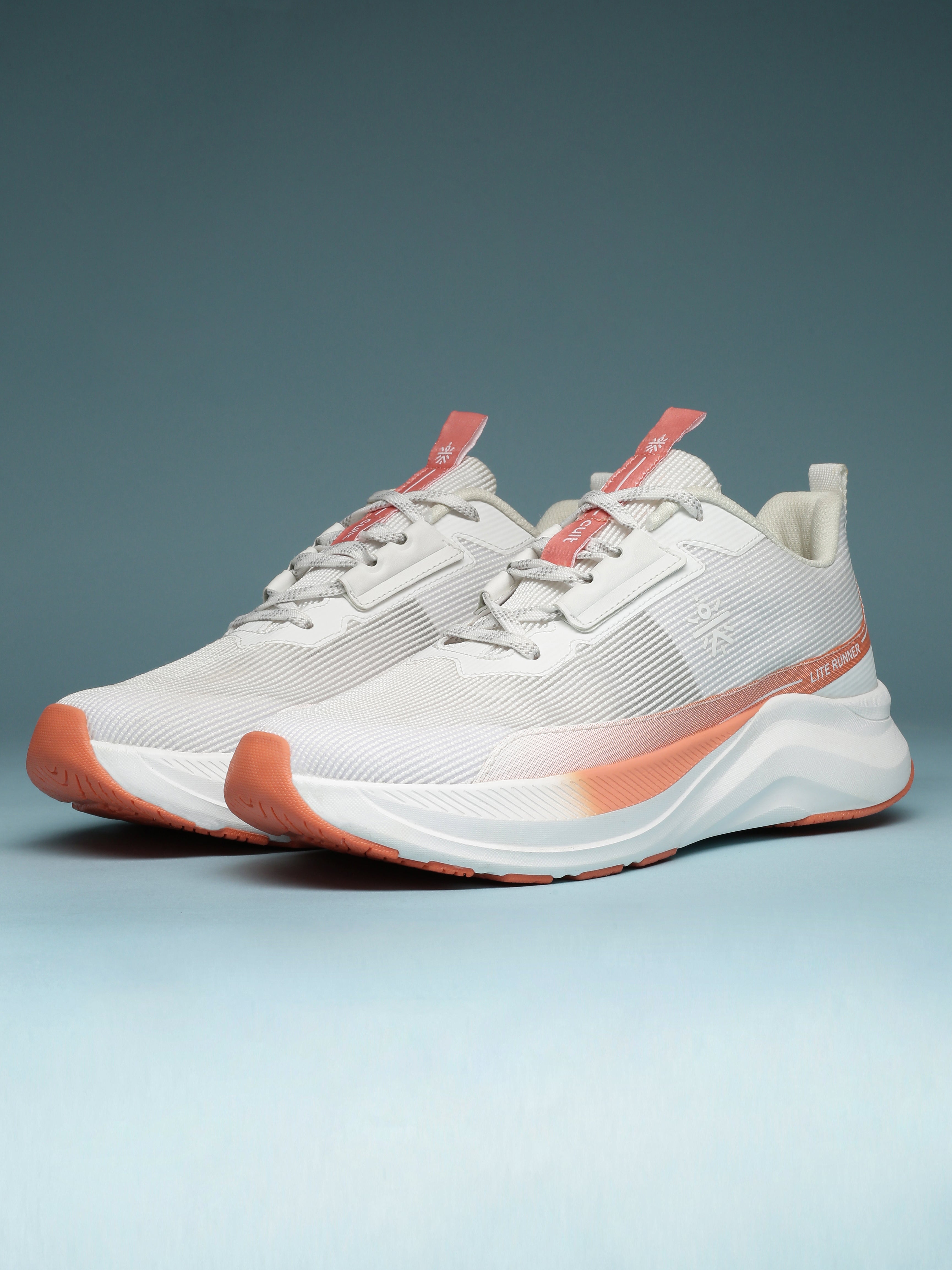 cult Women's Aurelia Running Shoes - Off White/Coral
