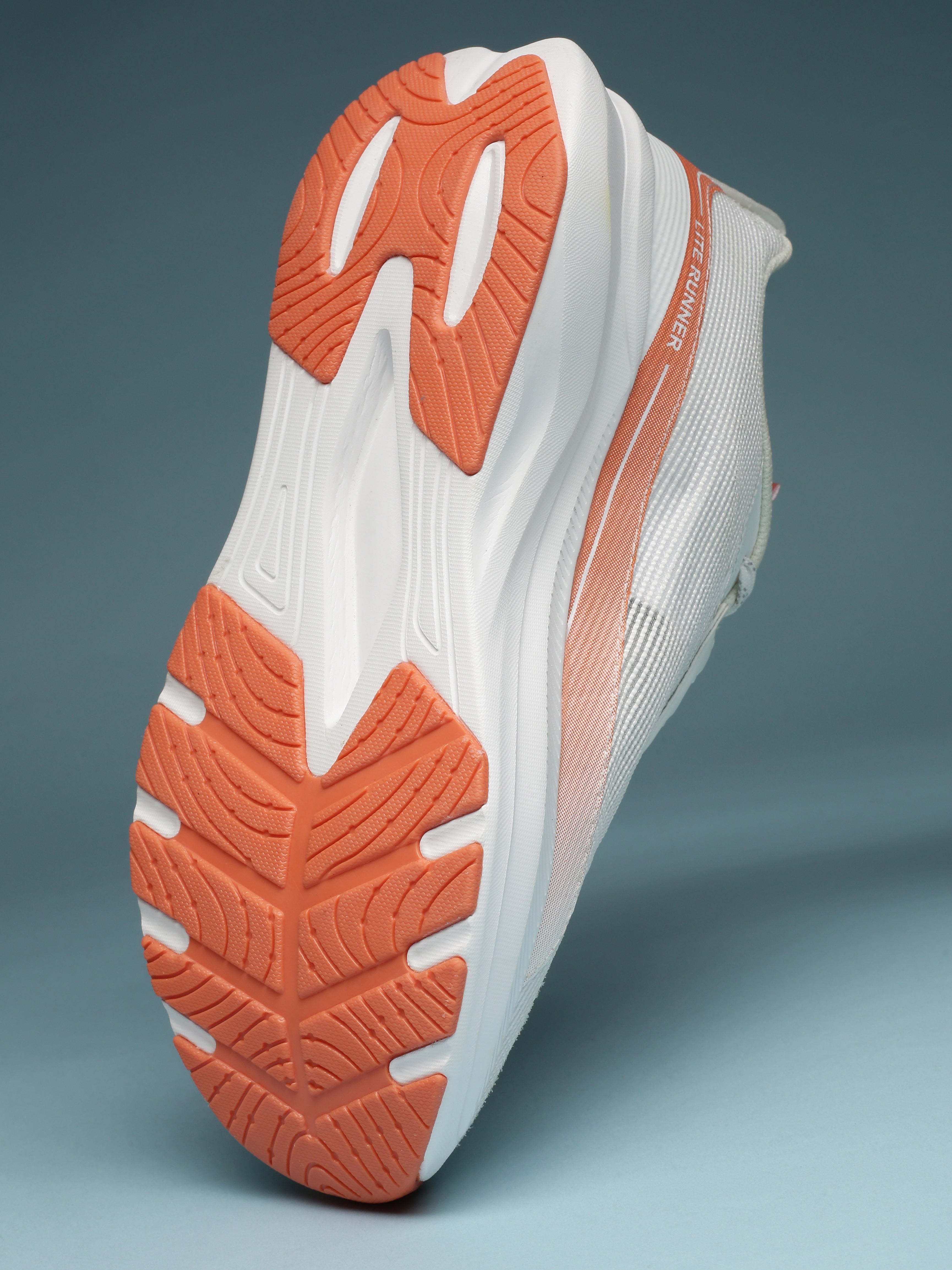 cult Women's Aurelia Running Shoes - Off White/Coral