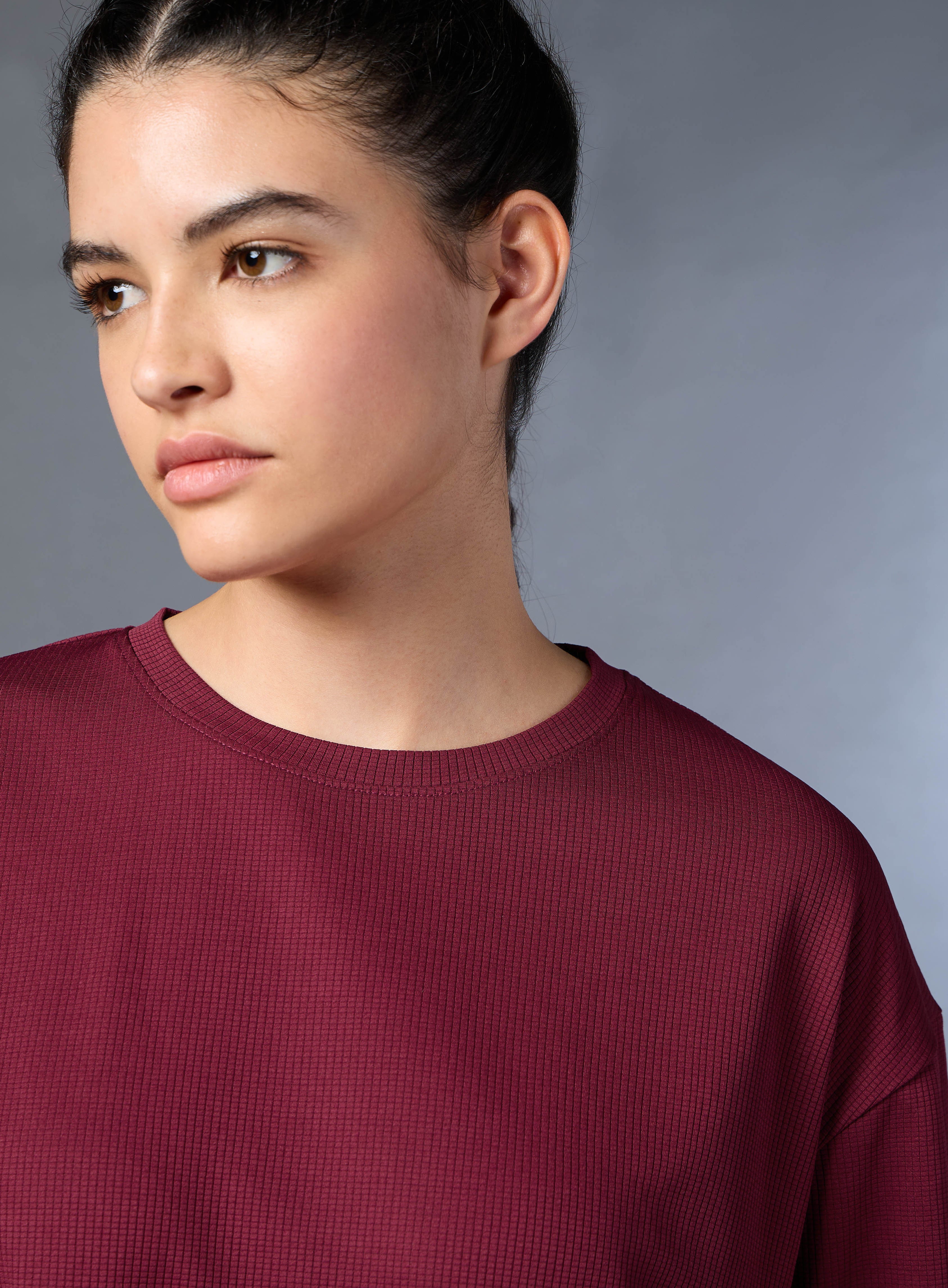 Women's Maroon Cropped T-shirt