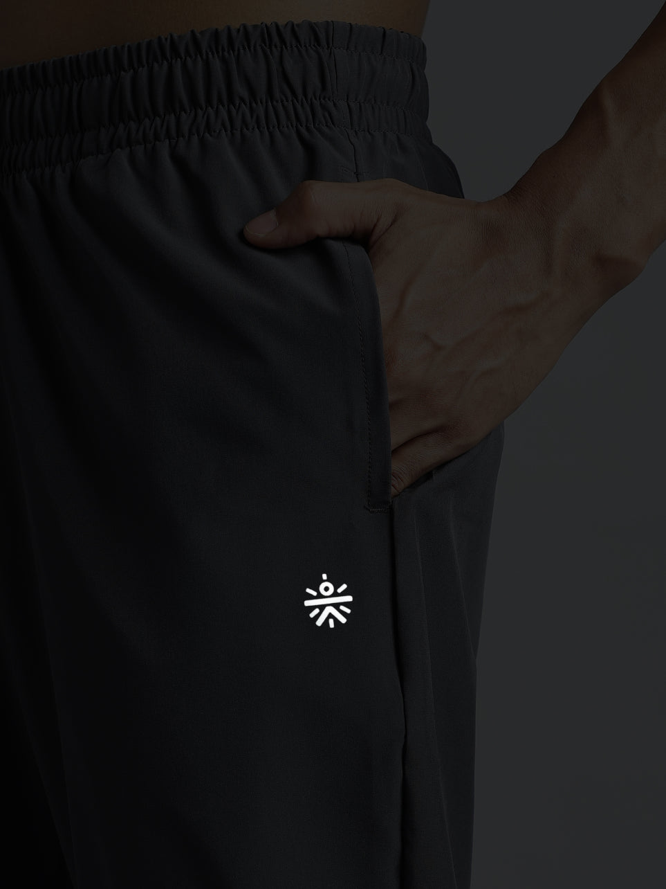 704559 h 6b804d6b ff52 4d2b a8ca c1437375a385