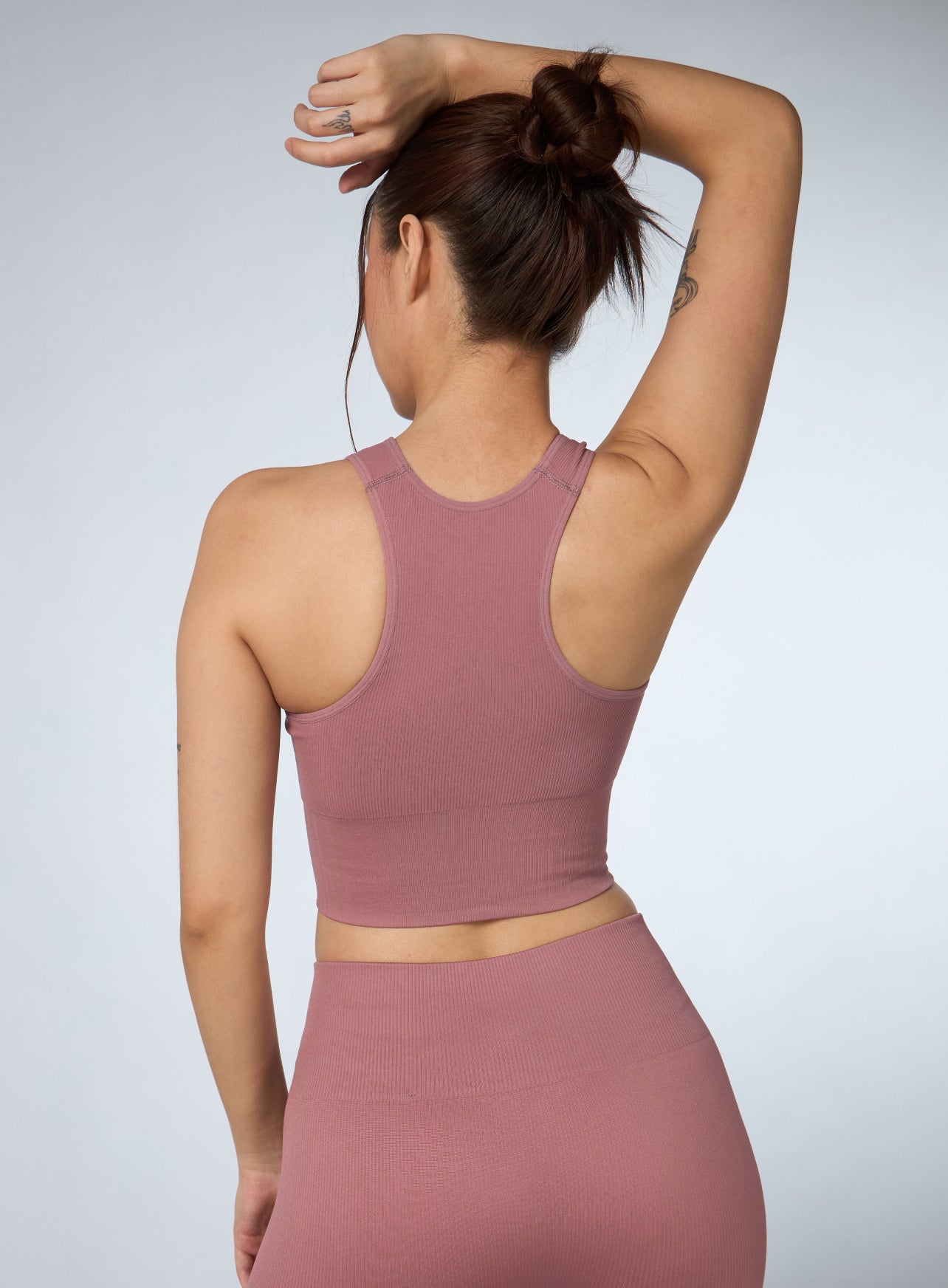 Women's Pink Versatile Cropped Top Seamless Medium Support Bra