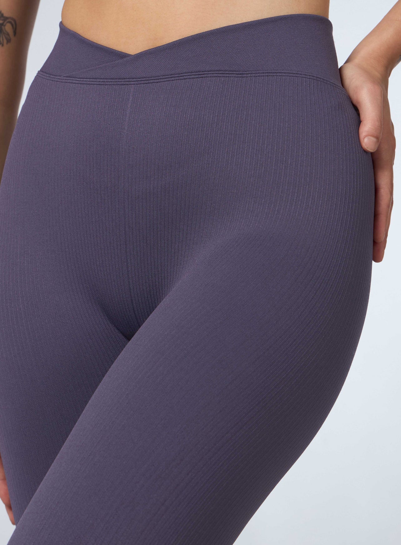 Women's Purple Cross Fit Seamless Tights
