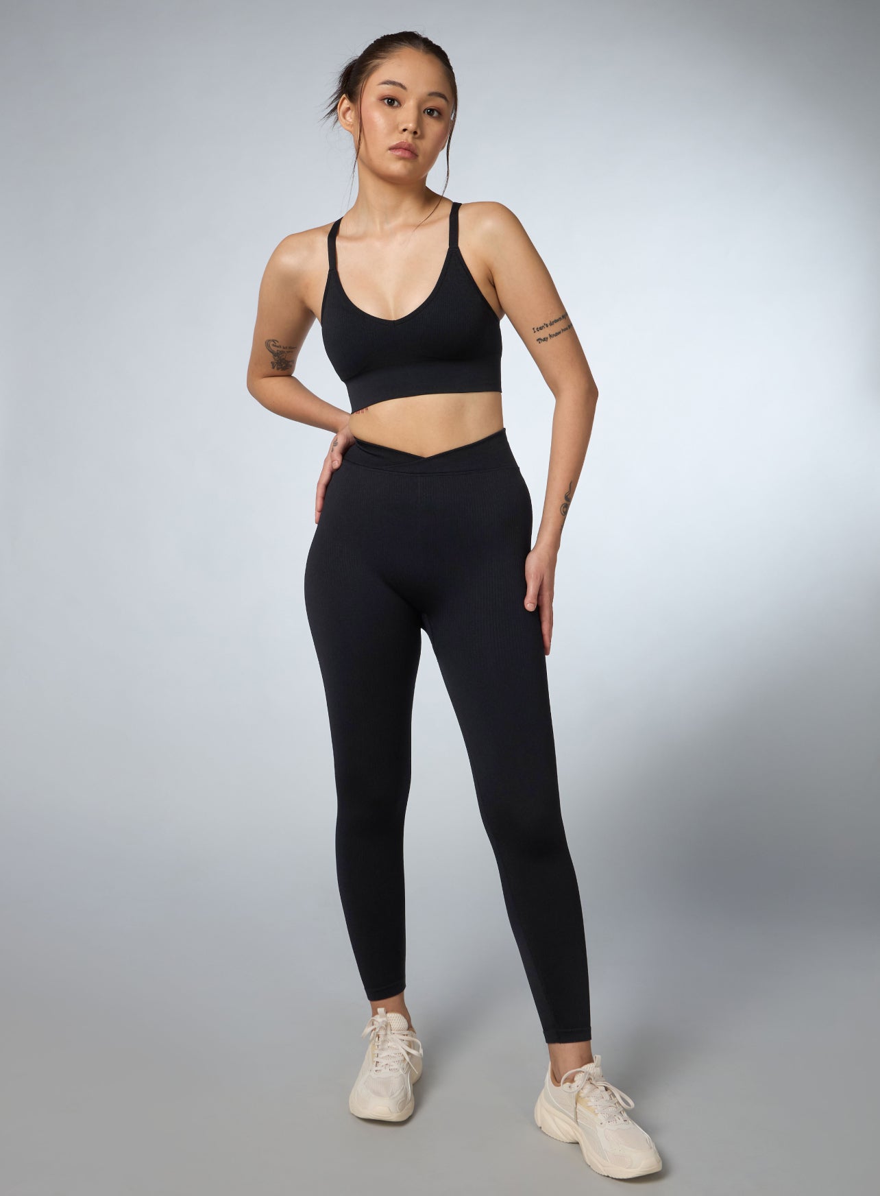 Women's Black Cross Fit Seamless Co-ord Set