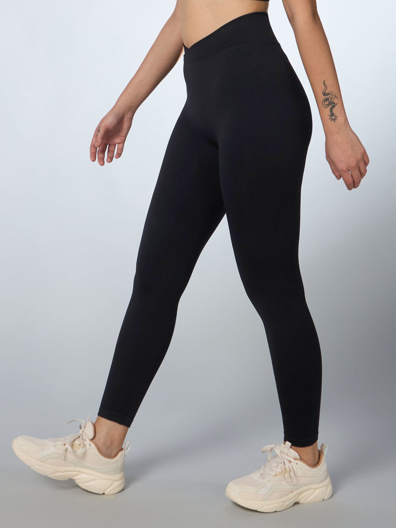 704582 5 ff099790 7463 4e45 a594 adcdae2468bf