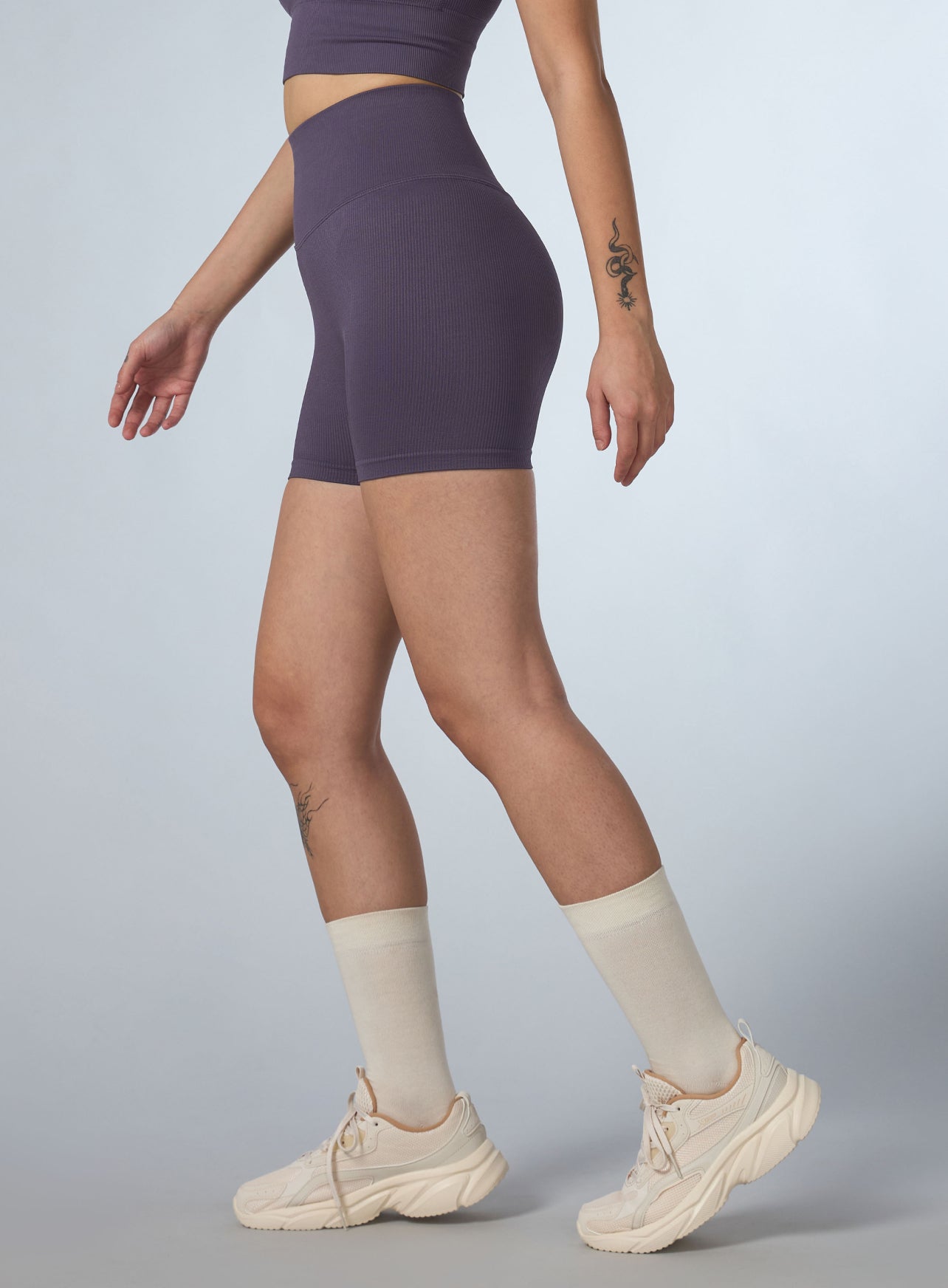 Women's Purple Momentum Seamless Shorts