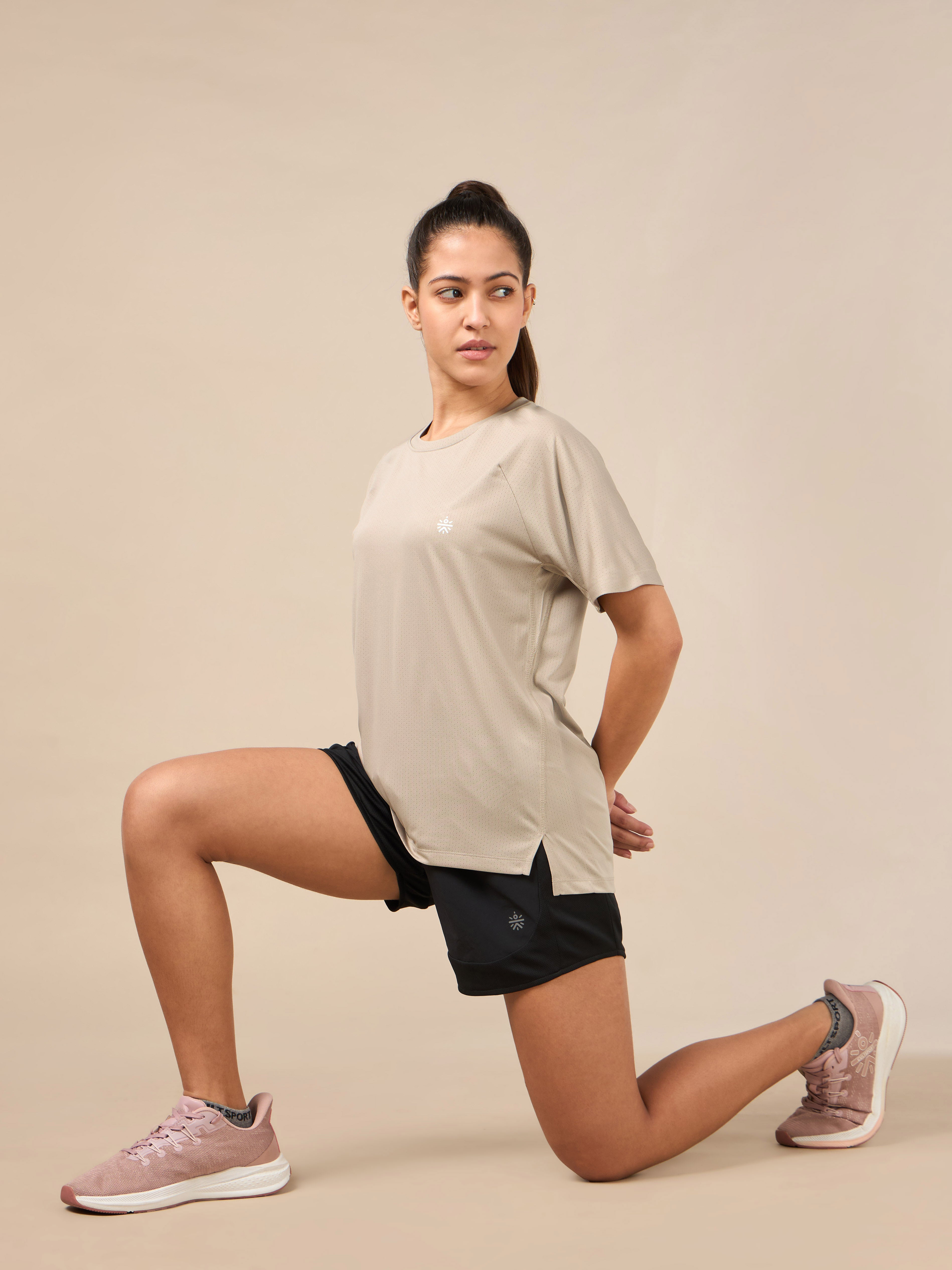 Women's Technical Knit Beige Run On T-shirt