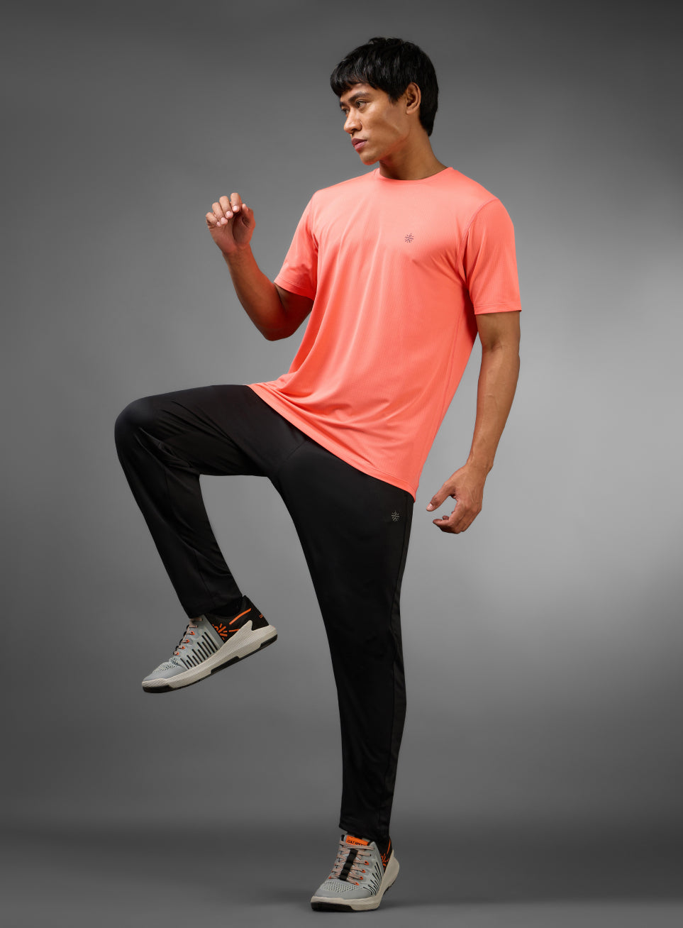 Men's Orange Expert's Train gear T-shirt