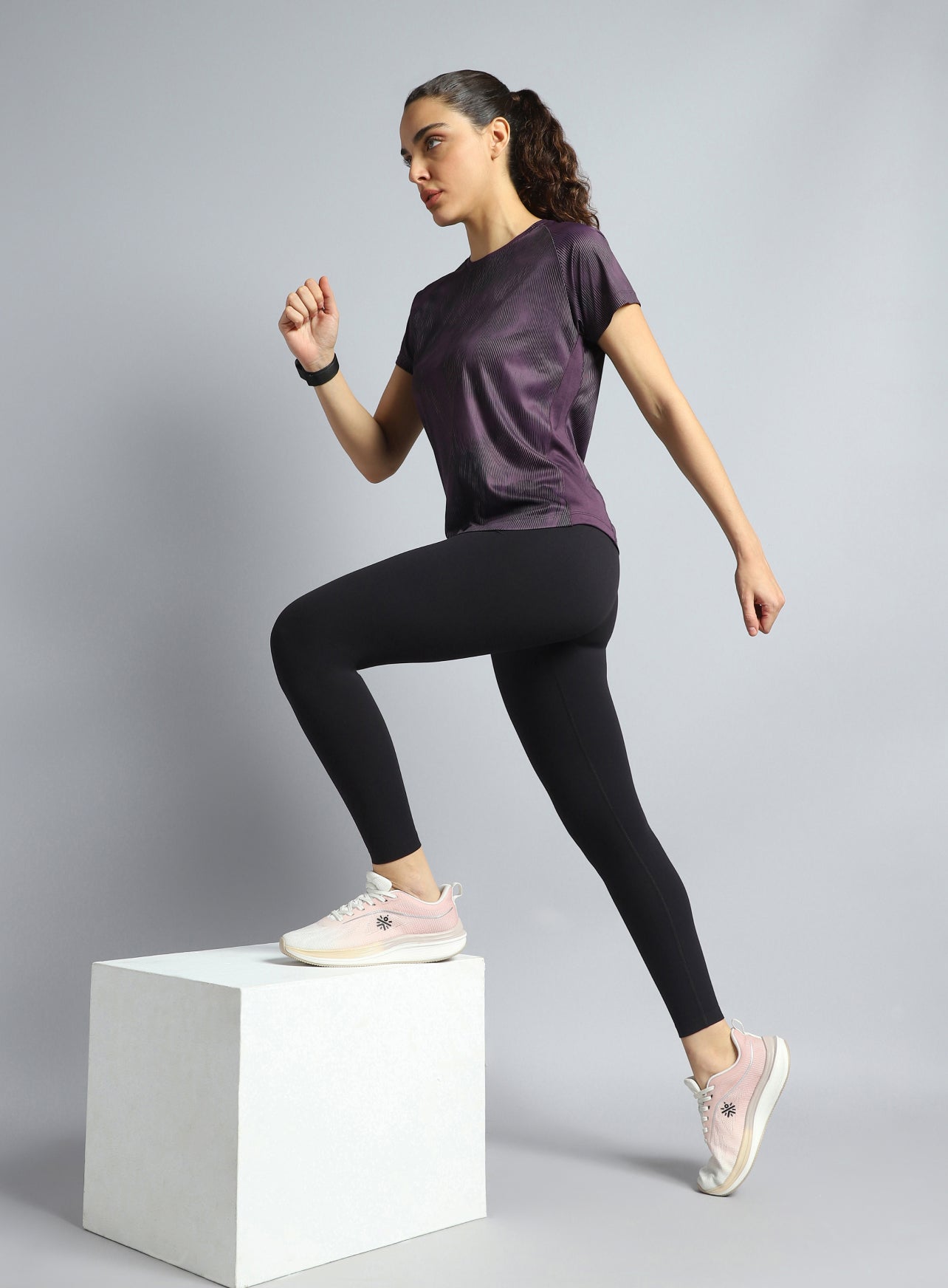 Women's Wine Urban Camo Run T-shirt