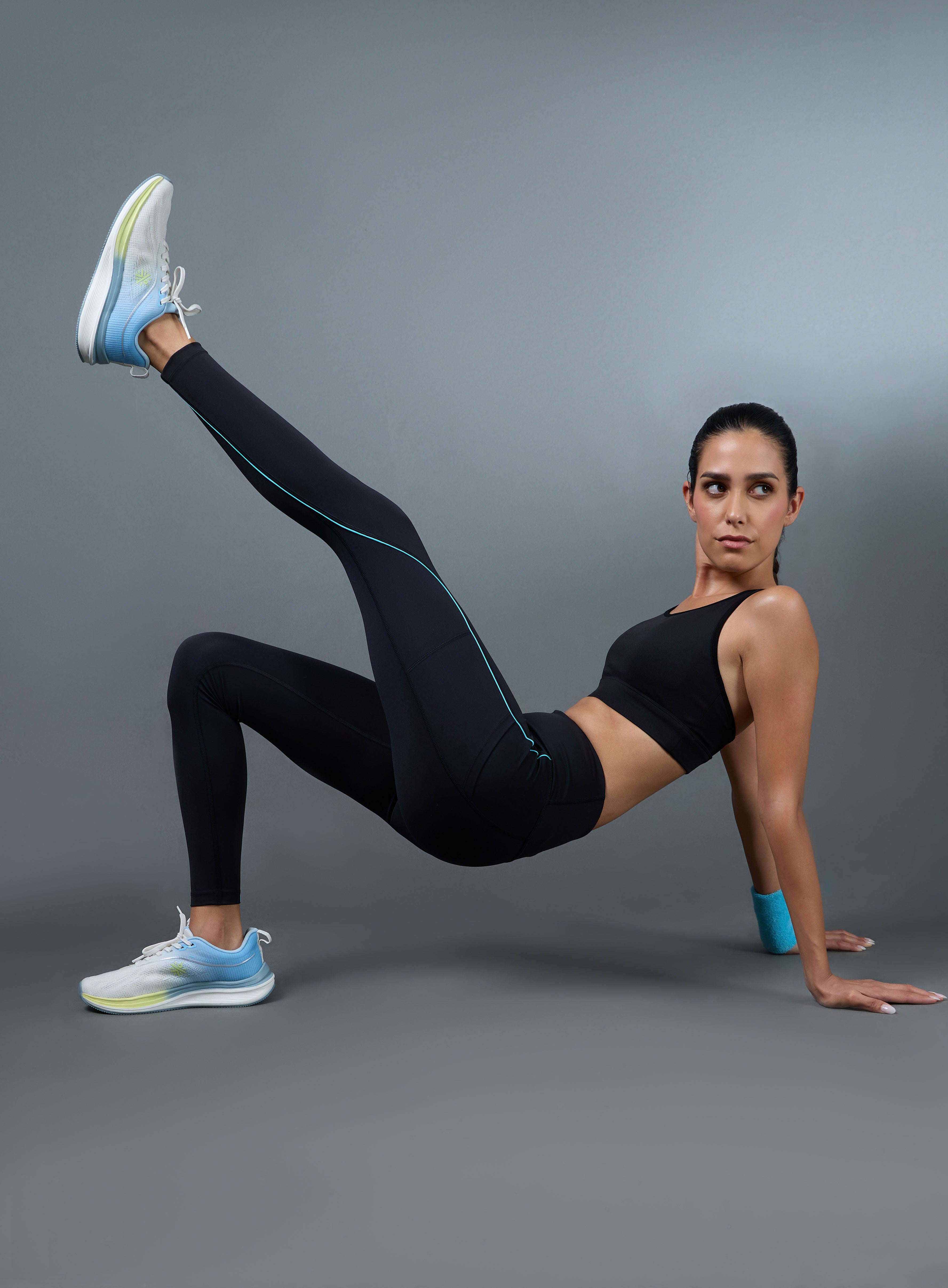 Women's Black Pace Up Running Tights