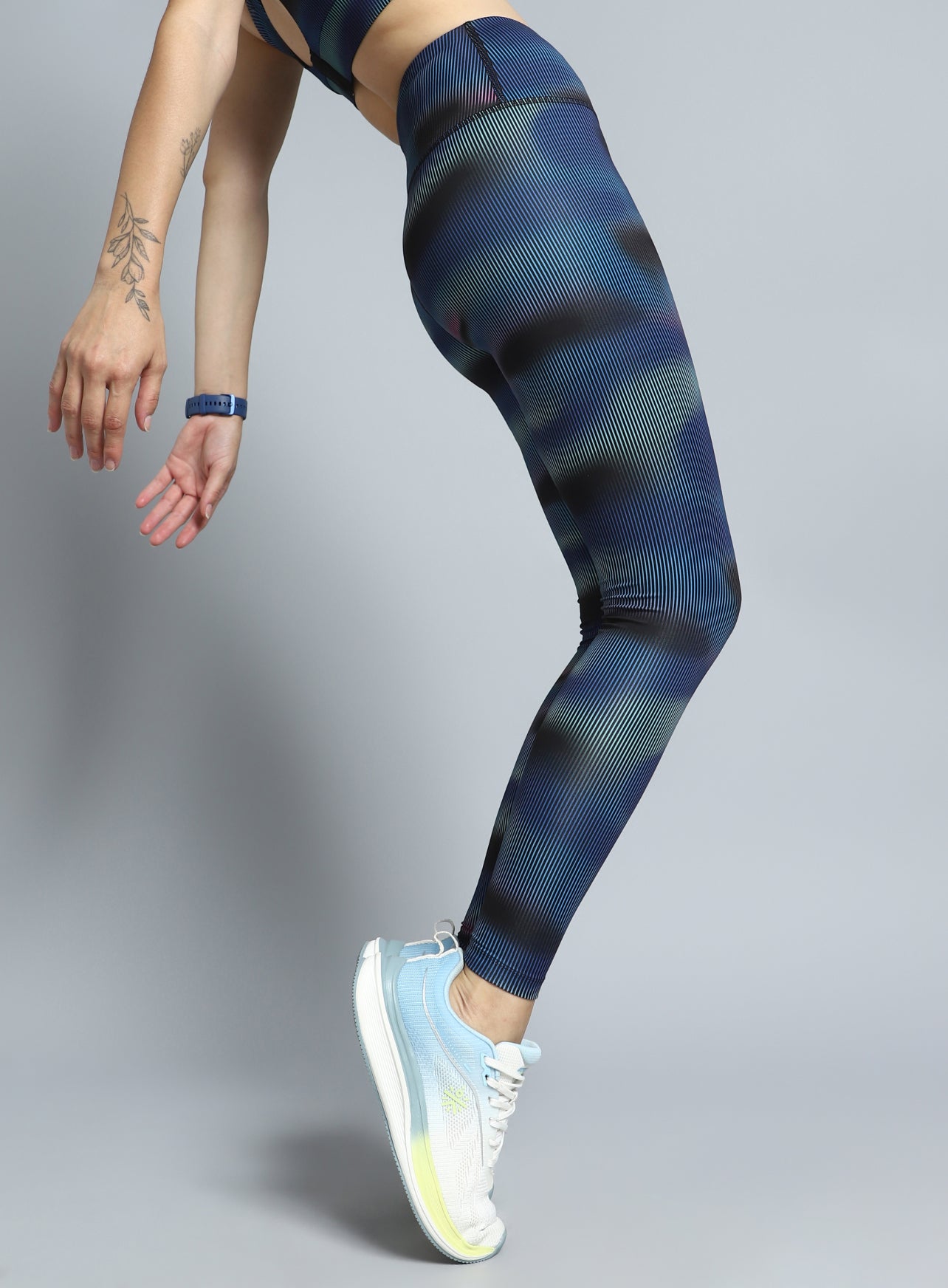 Women's Black Energy Map All Over Print COMFlex Tights