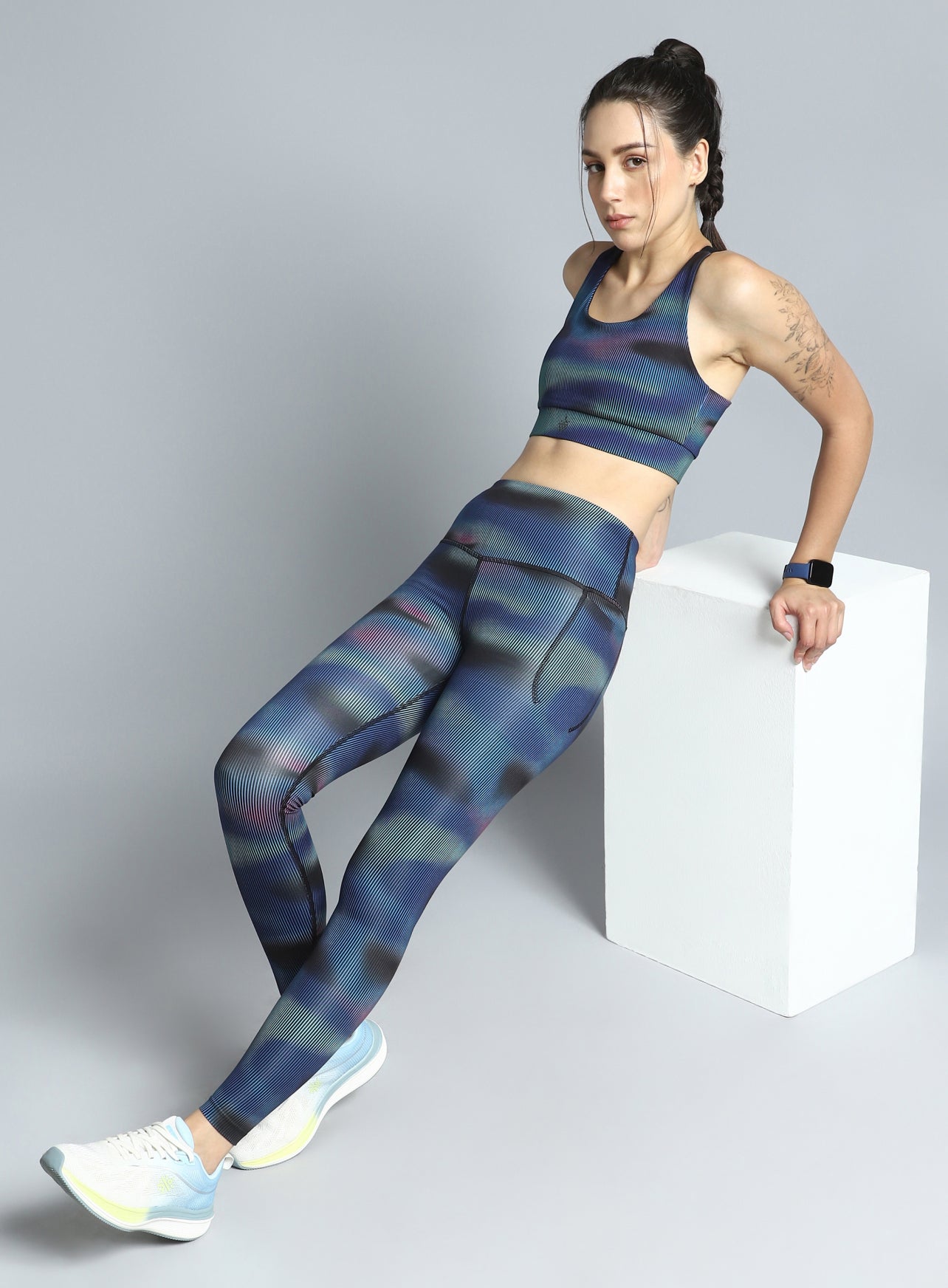 Women's Black Energy Map All Over Print COMFlex Tights
