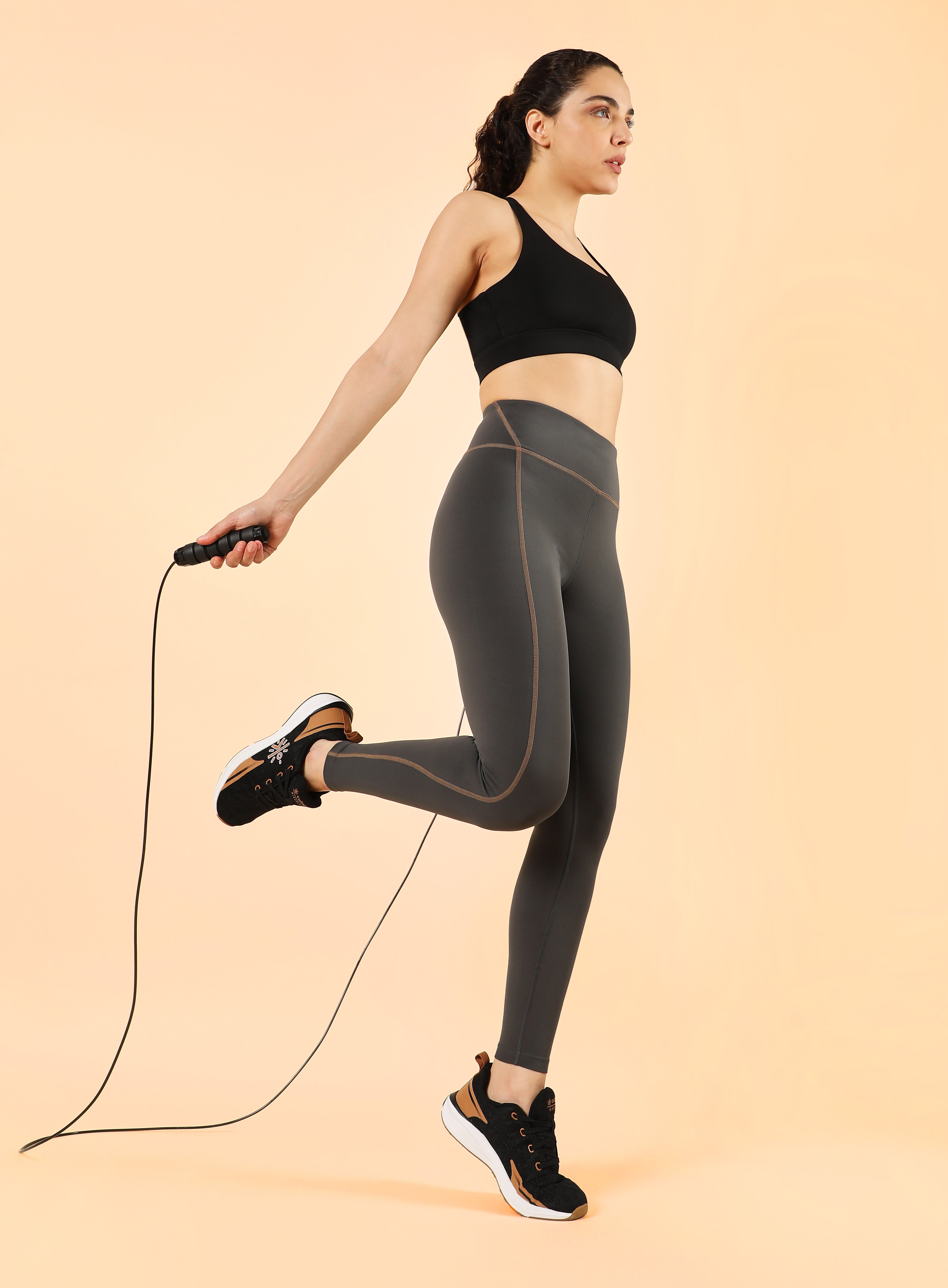 Women's Drak Grey Training Elevate Sculpt COMFlex Tights