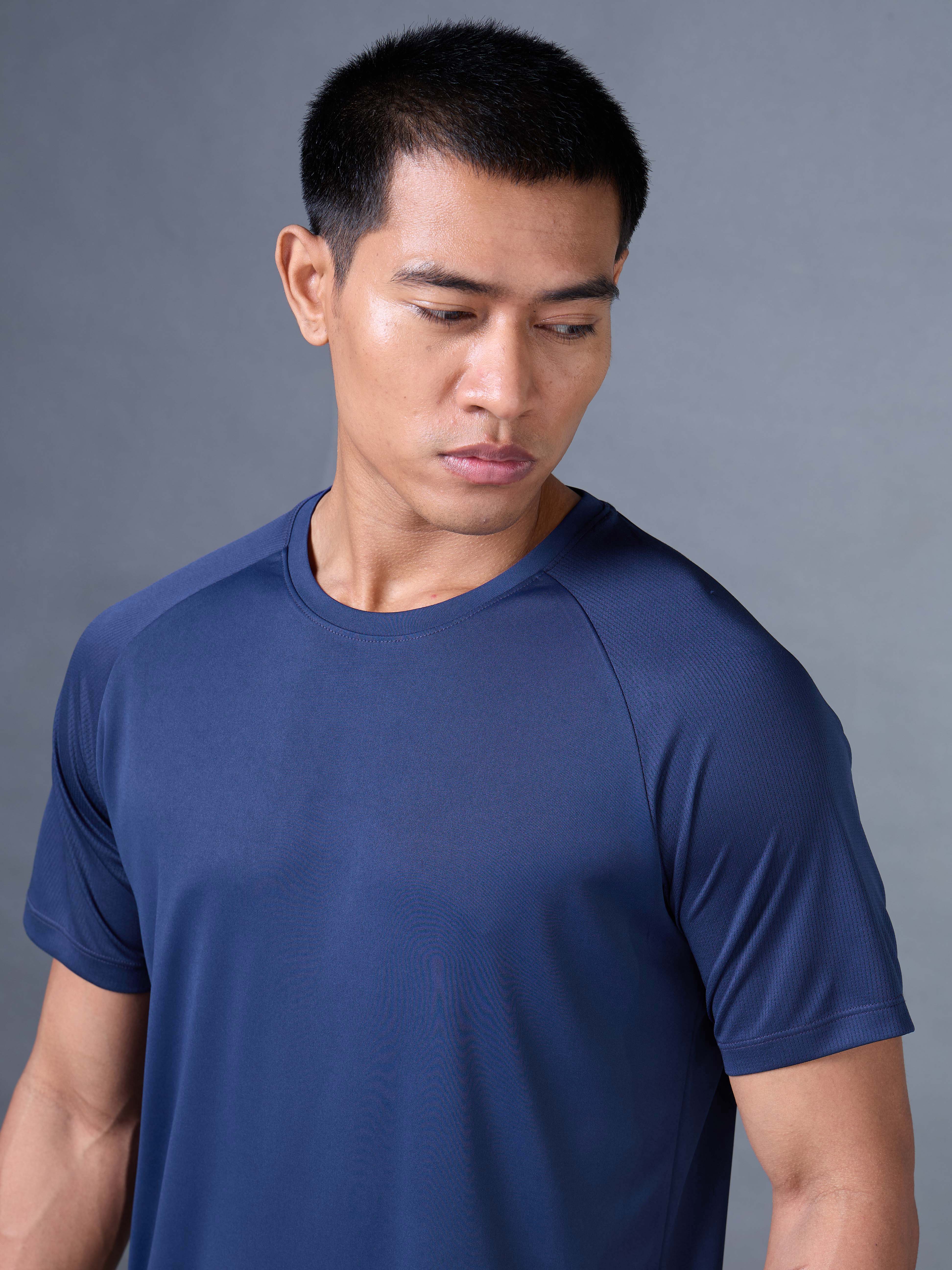 Men's Navy Run Elevate T-shirt