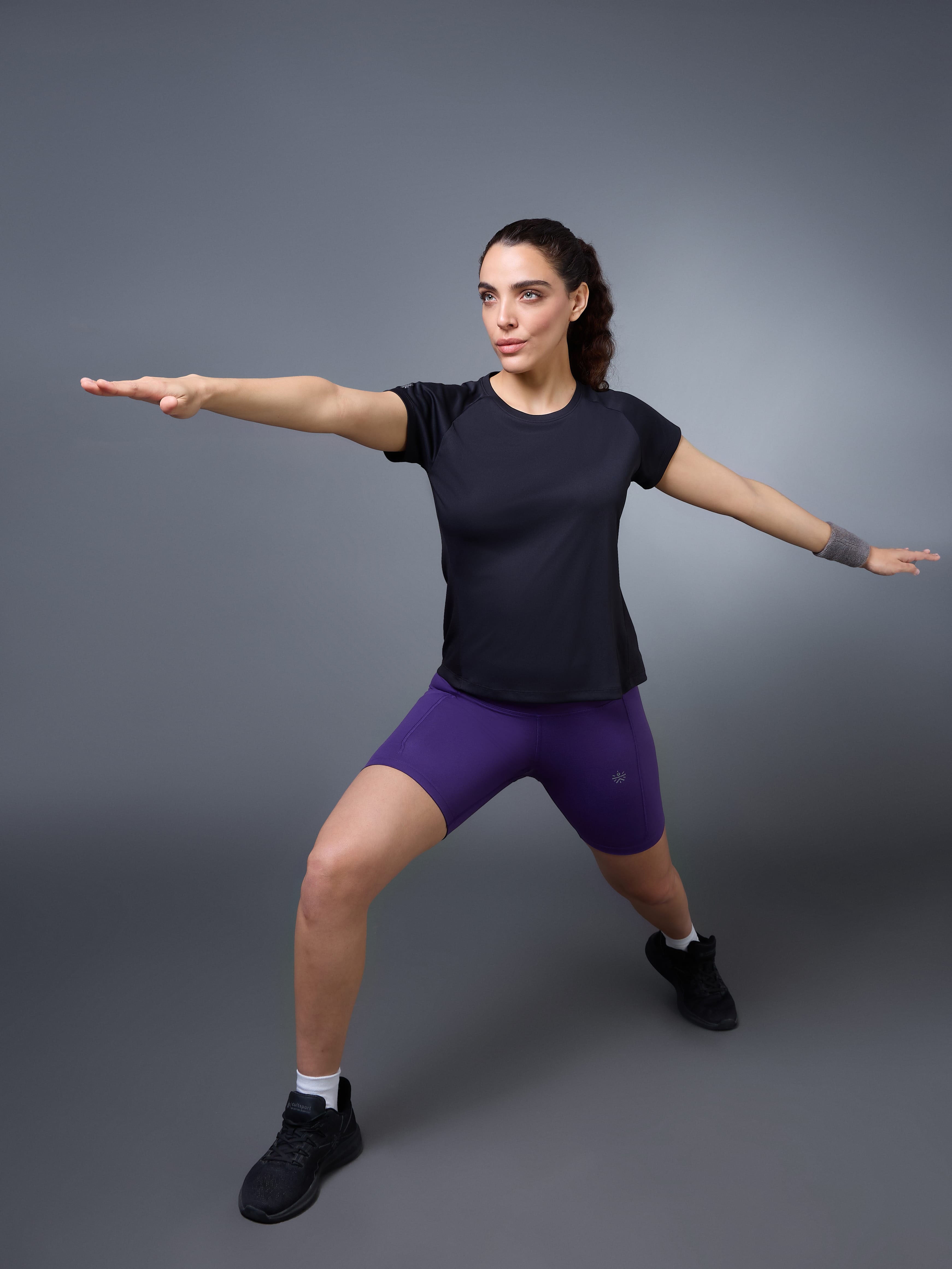 Women's Black The Runner's Essential T-shirt