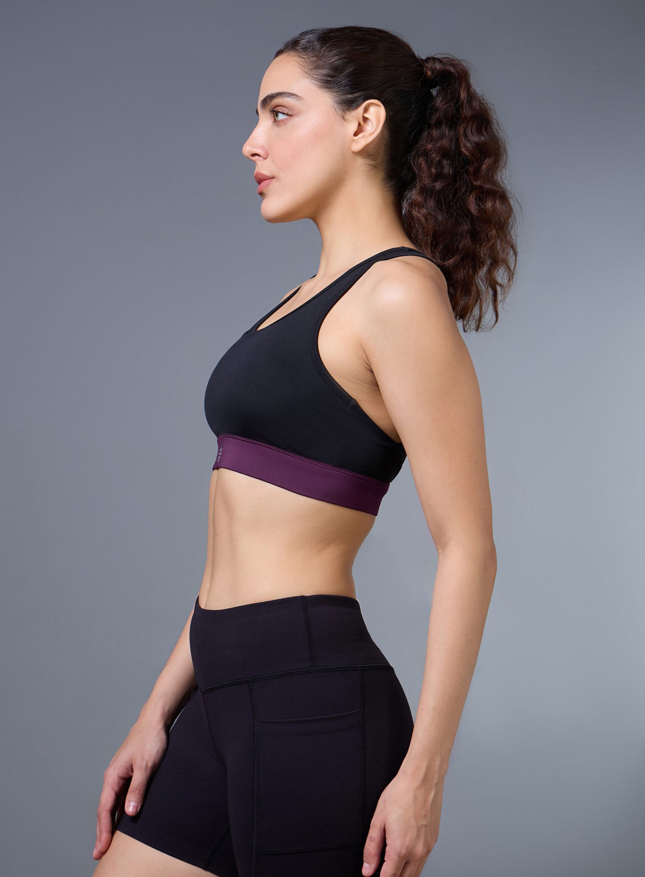 Women's Black Run Forward High Support Bra