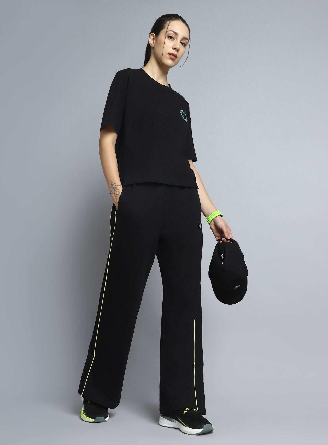 Women's Black Sports Club Relaxed fit T-shirt