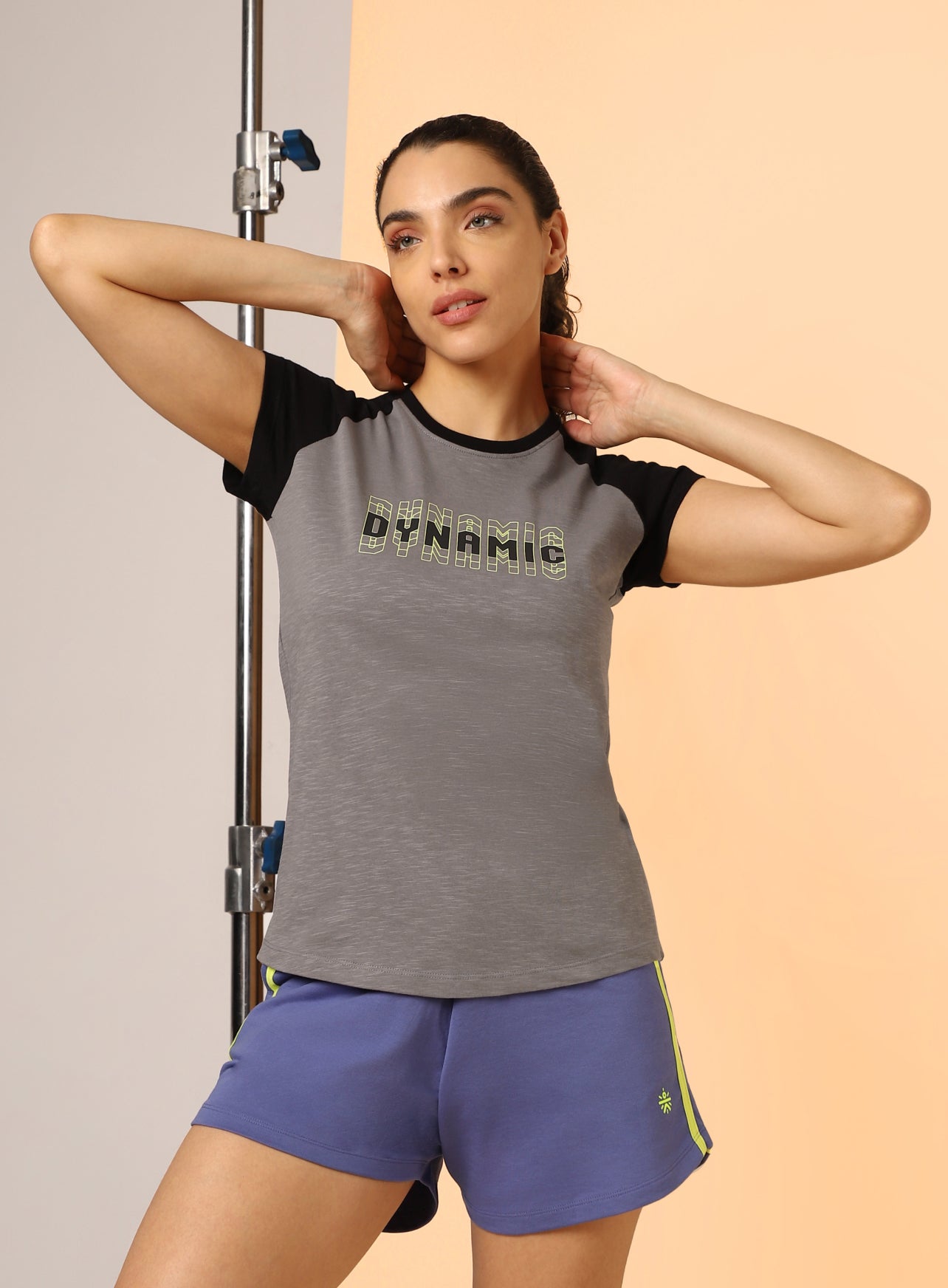 Women's Dark Grey Dynamic Ringer T-shirt