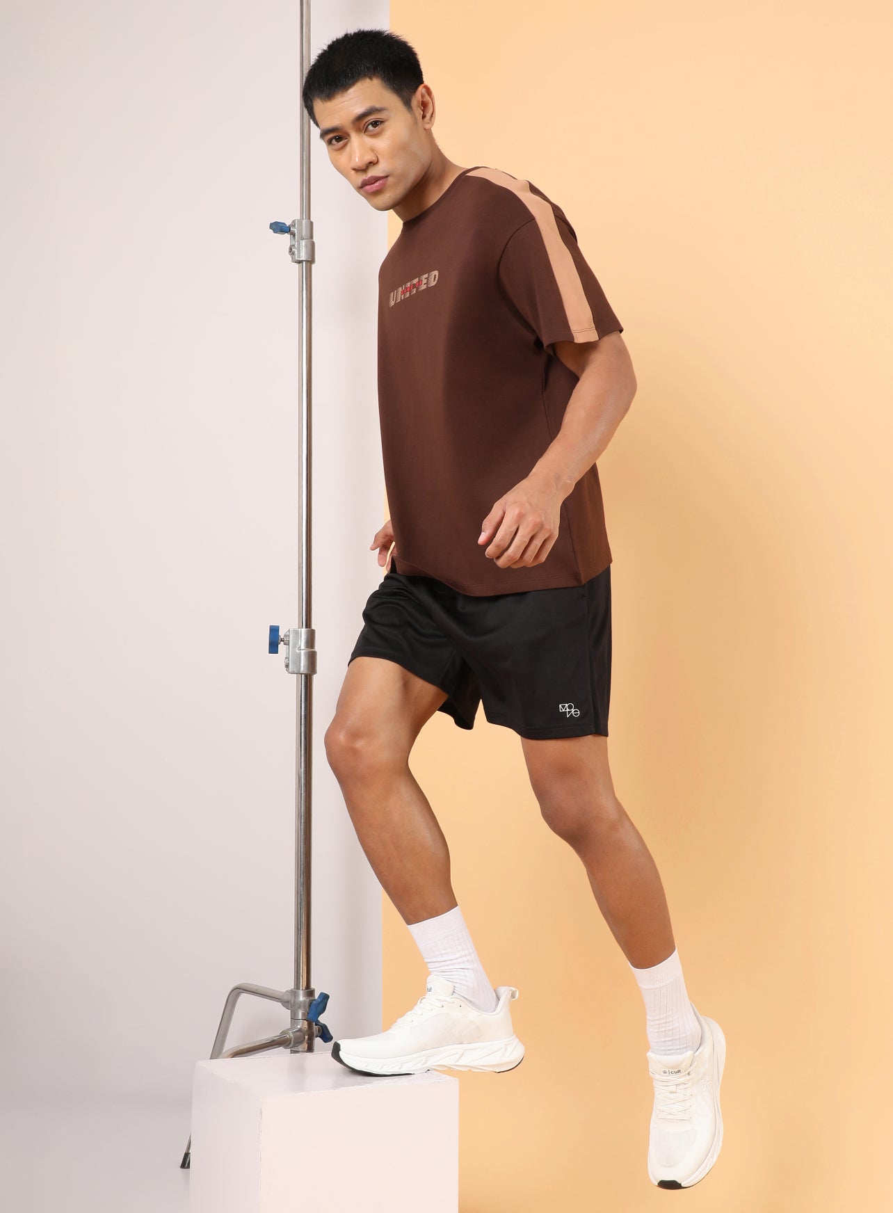 Men's Brown Game On Typo T-shirt