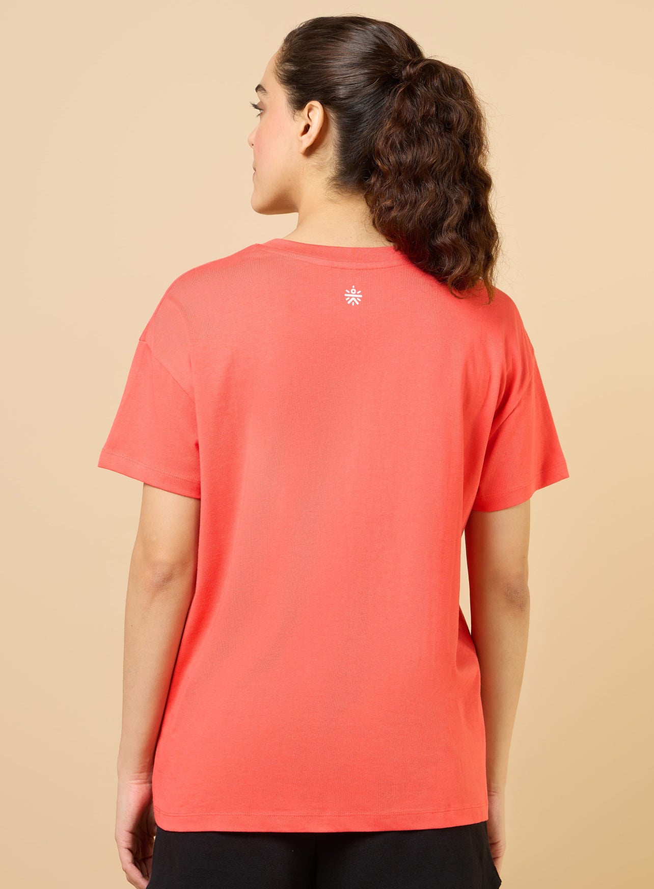Women's Coral Play in Leisure Relxed fit T-shirt