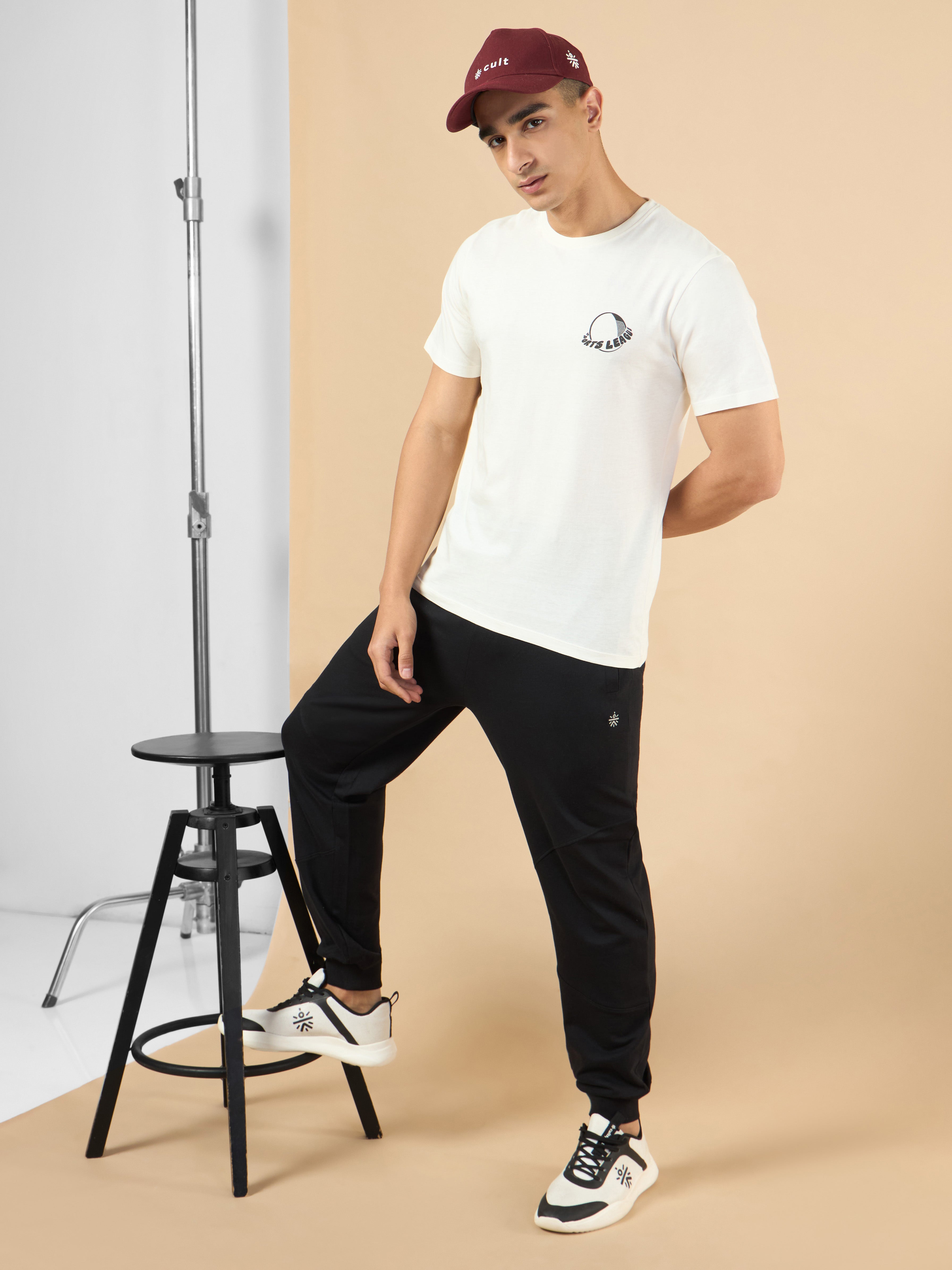 Men's White Sports League T-shirt