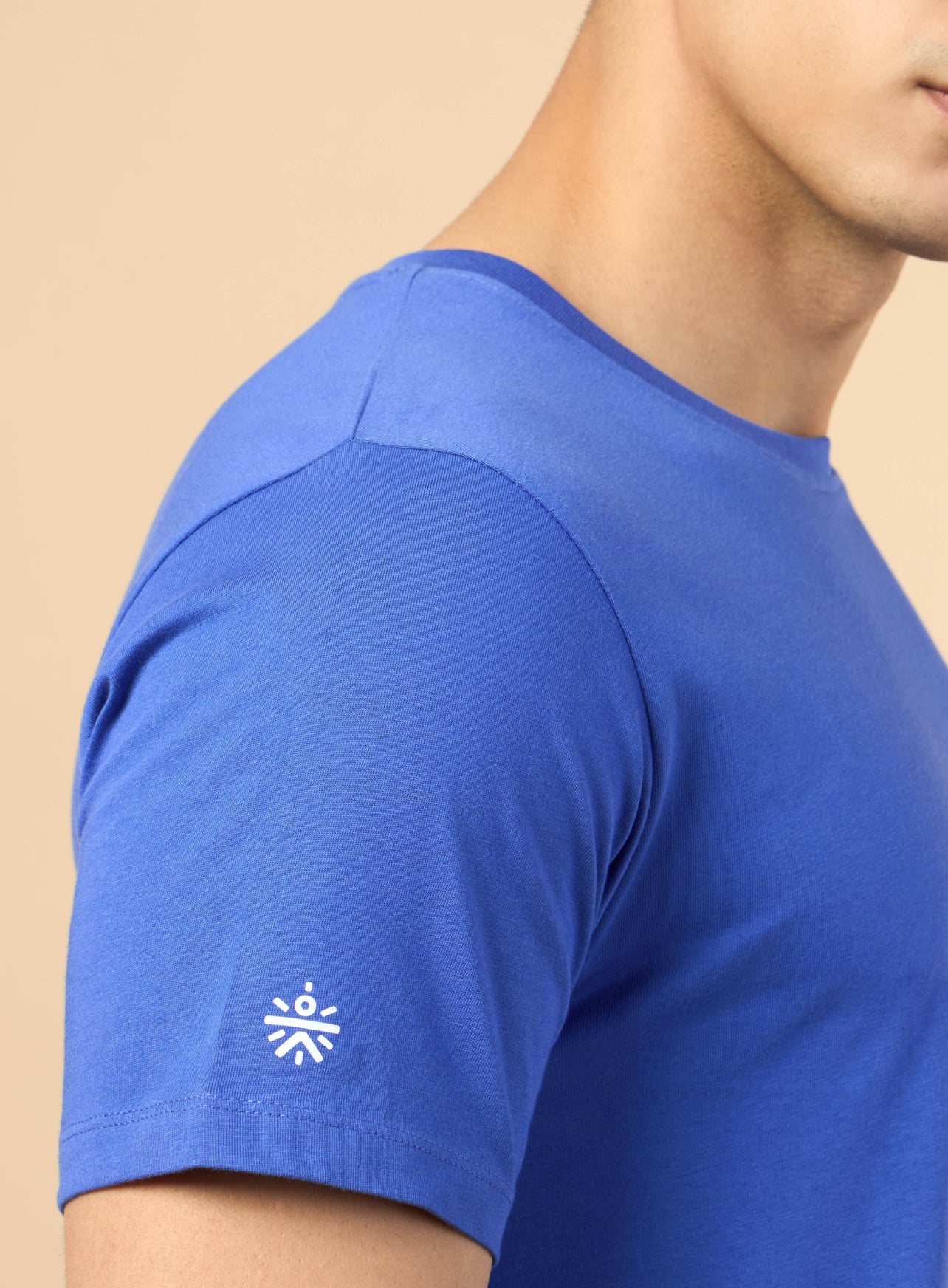 Men's Blue Sports Club Graphic T-shirt