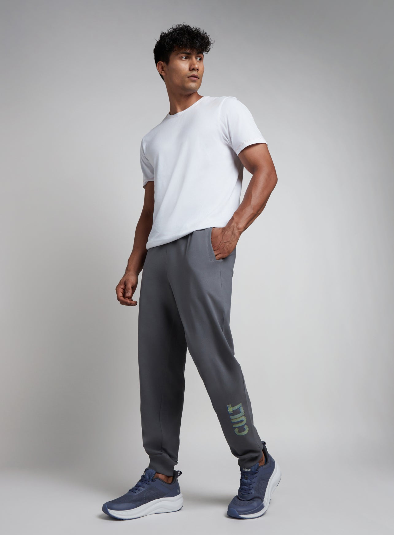 Men's Dark Grey Club Brand Carrier Joggers