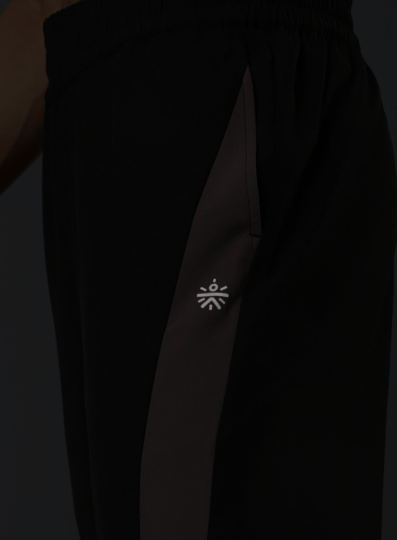 Men's Black Runner Essential Trackpants