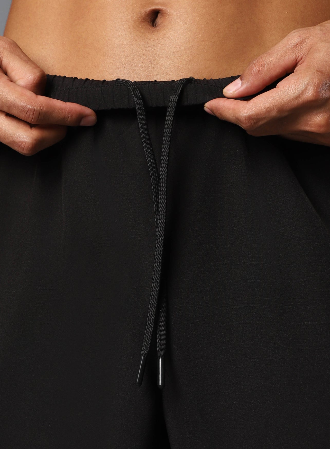 Men's Black Runner Essential Trackpants