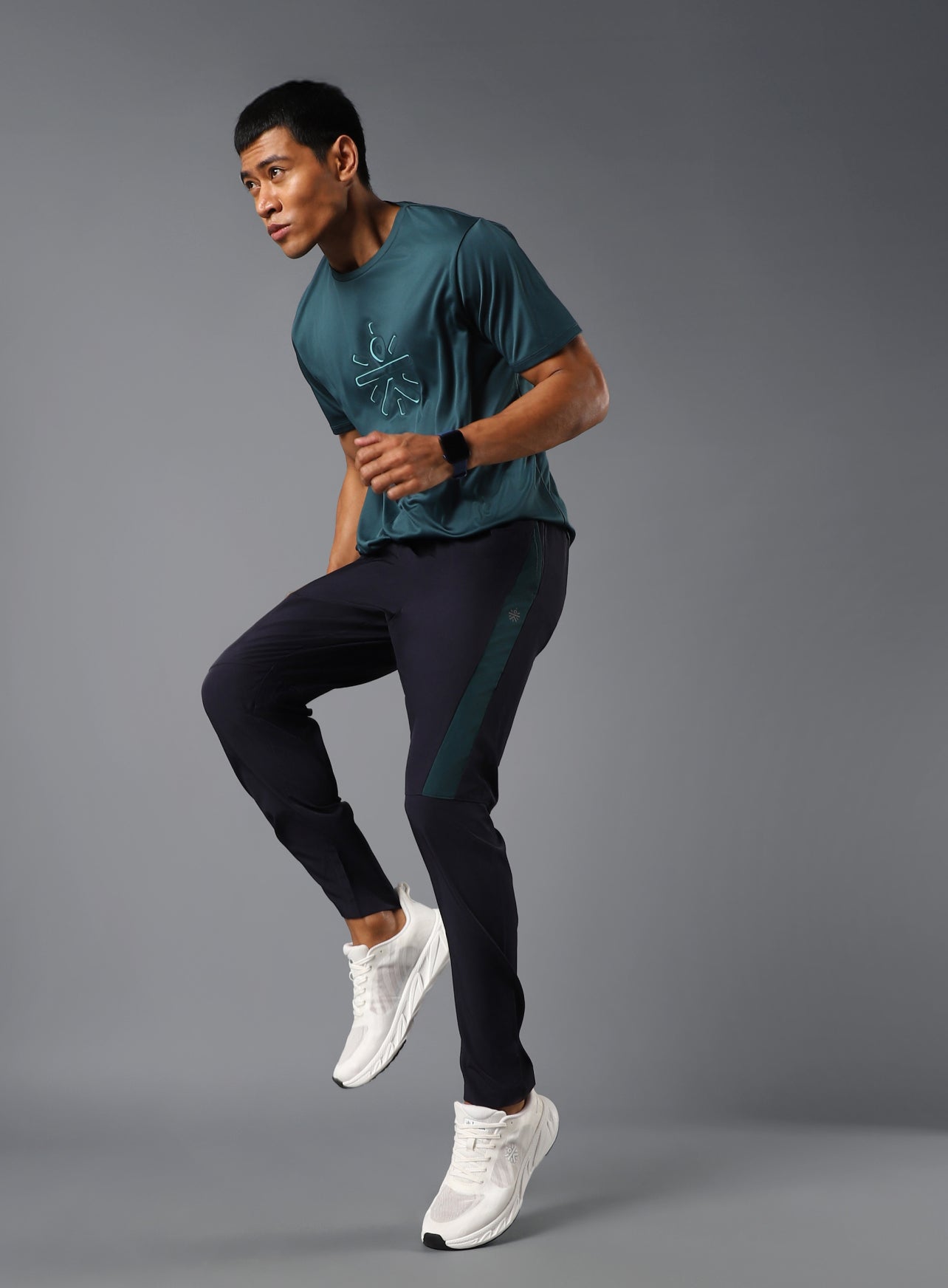 Men's Navy Runner Essential Trackpants