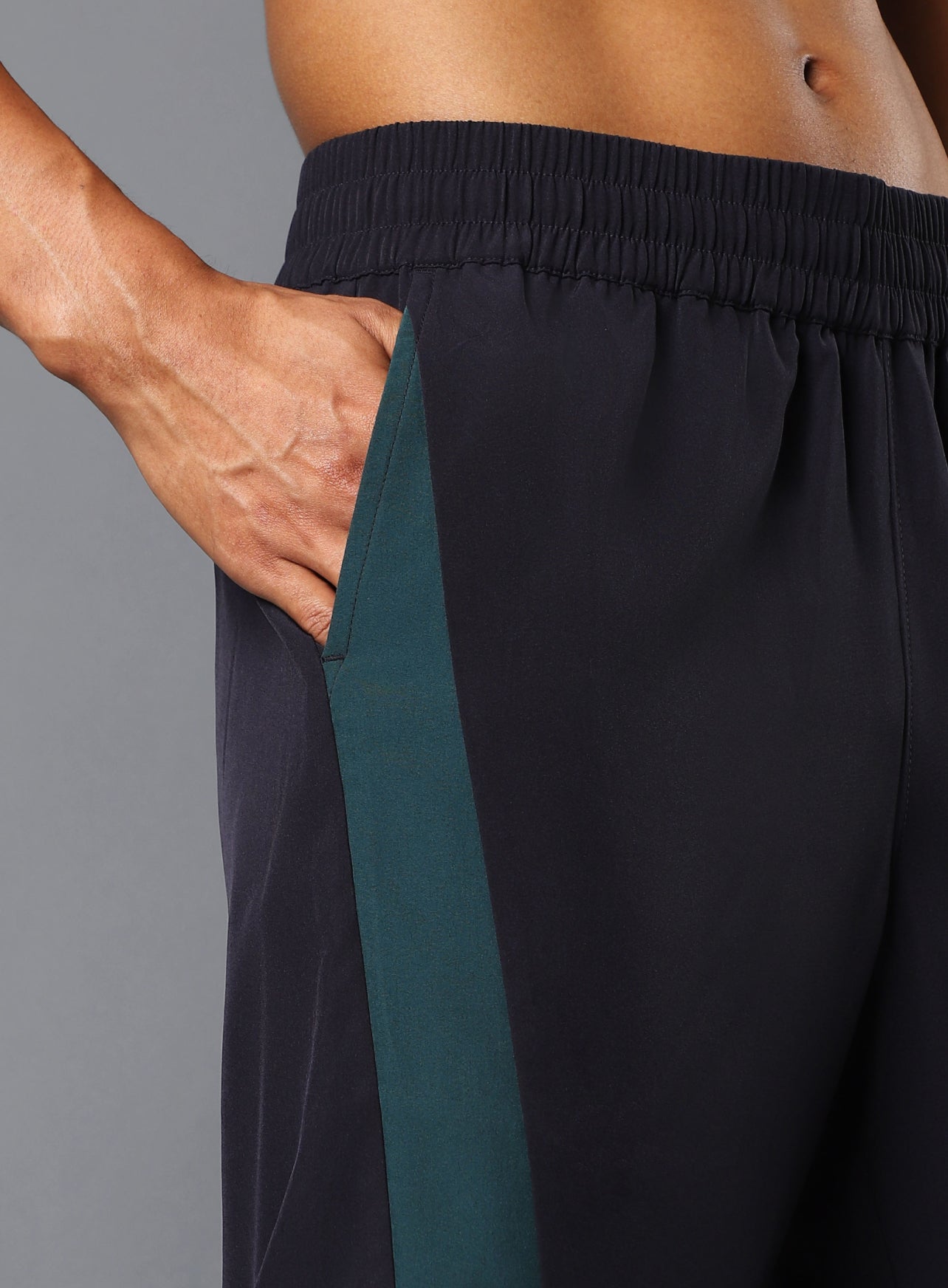 Men's Navy Runner Essential Trackpants