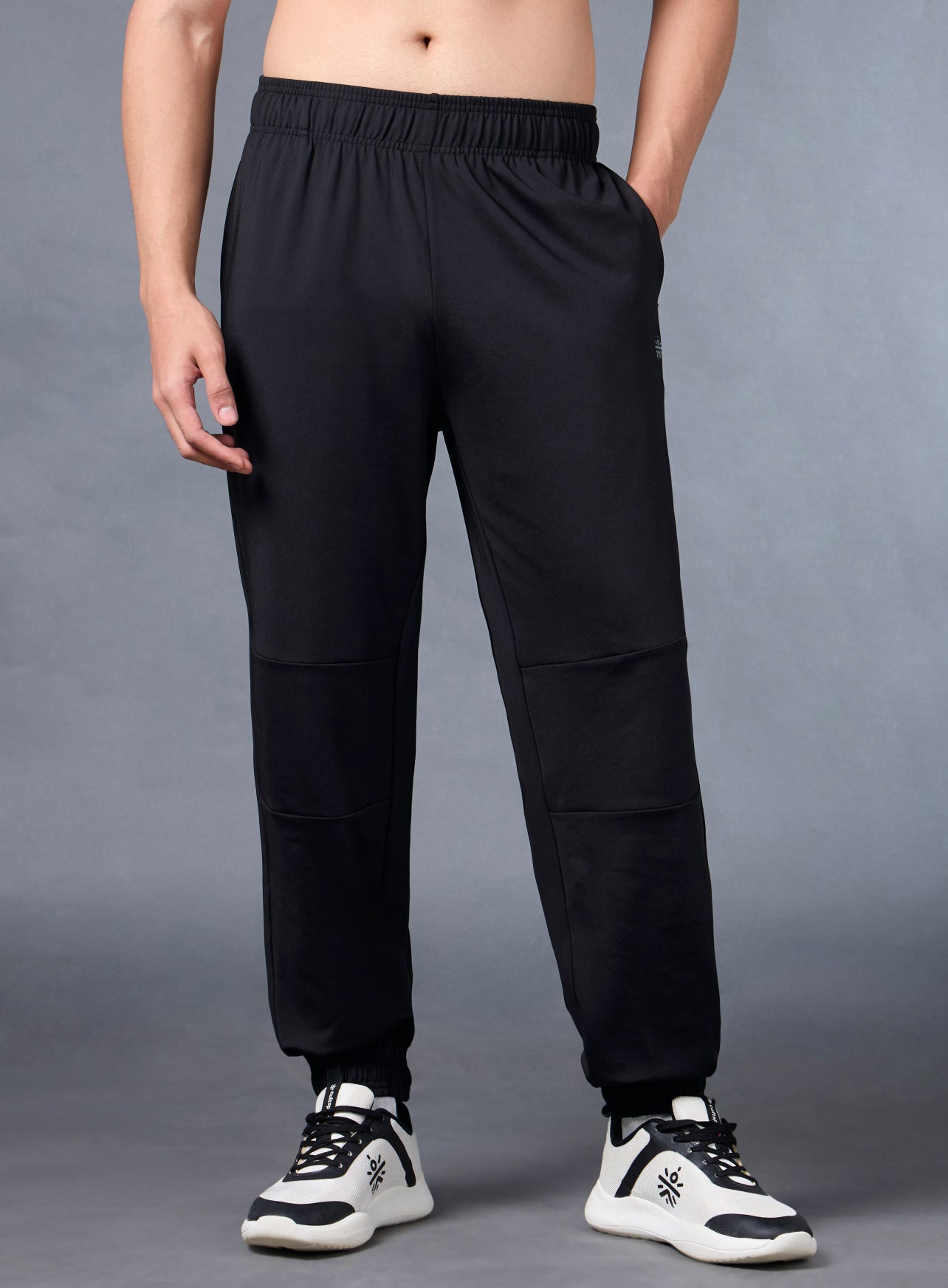 Men's Black Run Forward Joggers