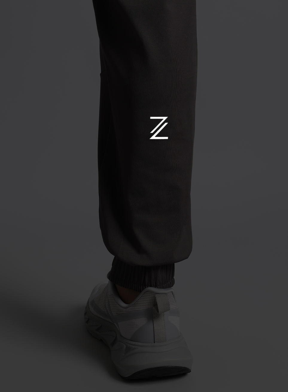 Men's Dark Grey Run Forward Joggers