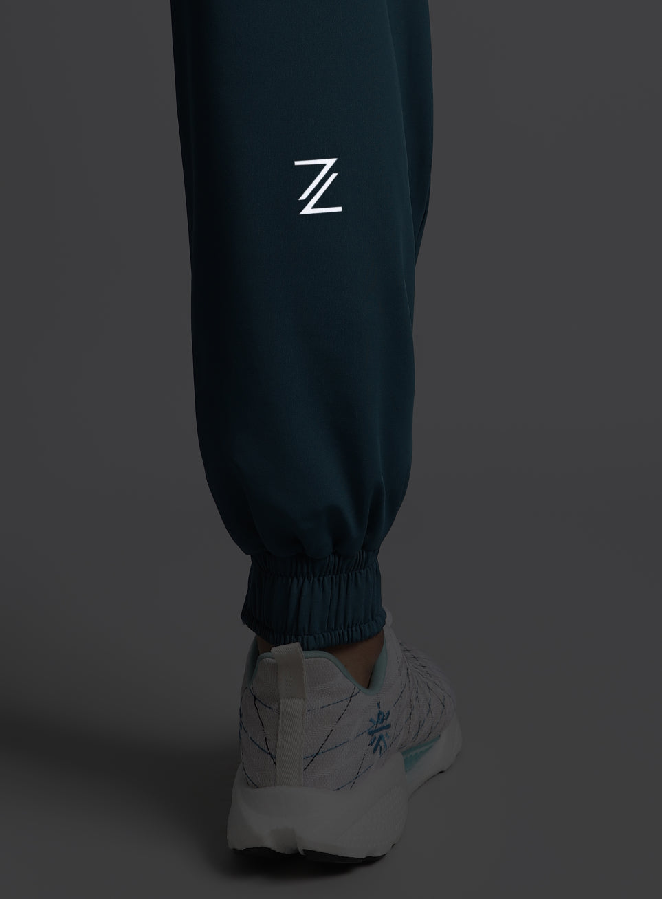 Men's Teal Run Forward Joggers