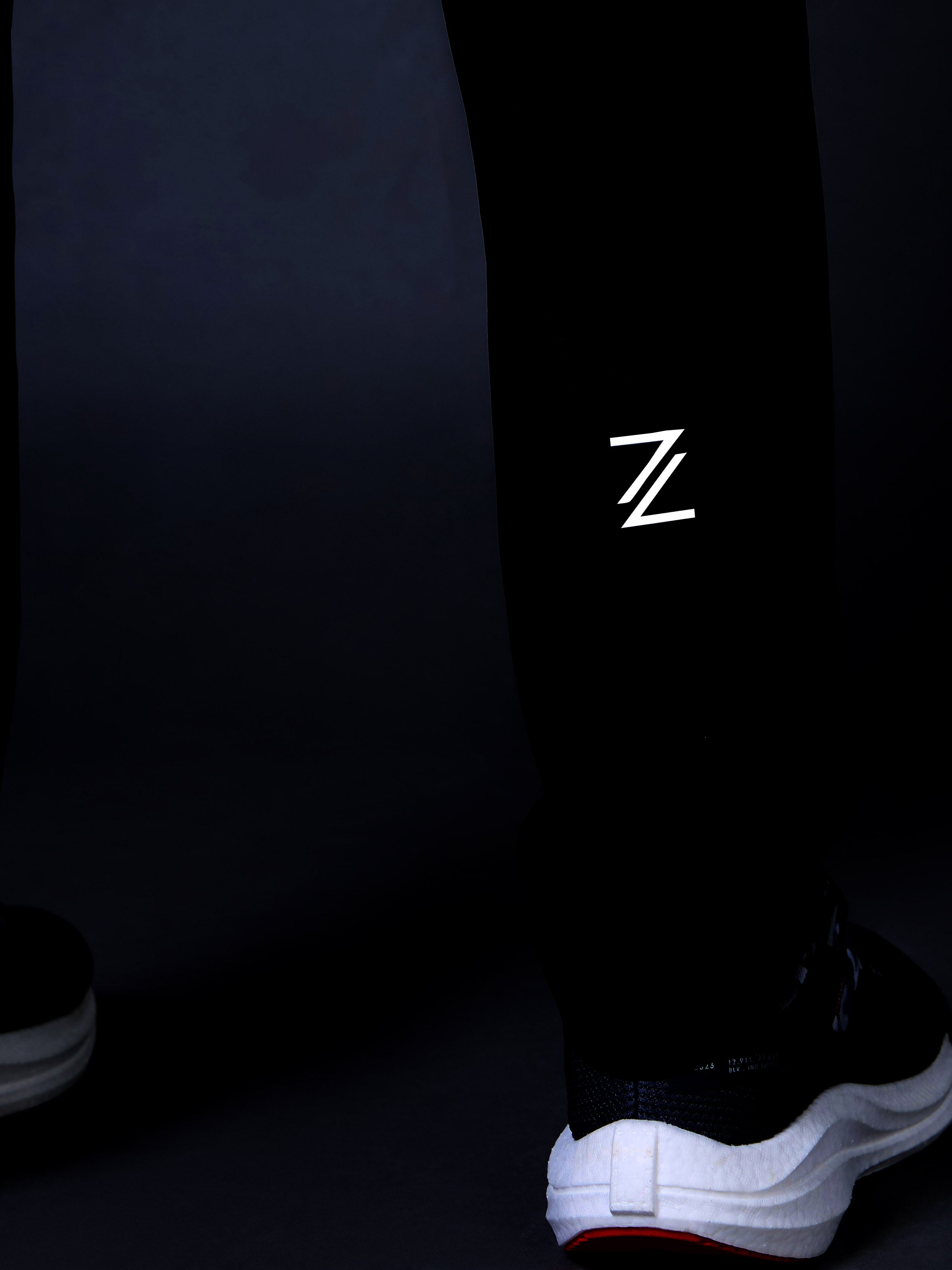 Men's Black Run Elevate Trackpants