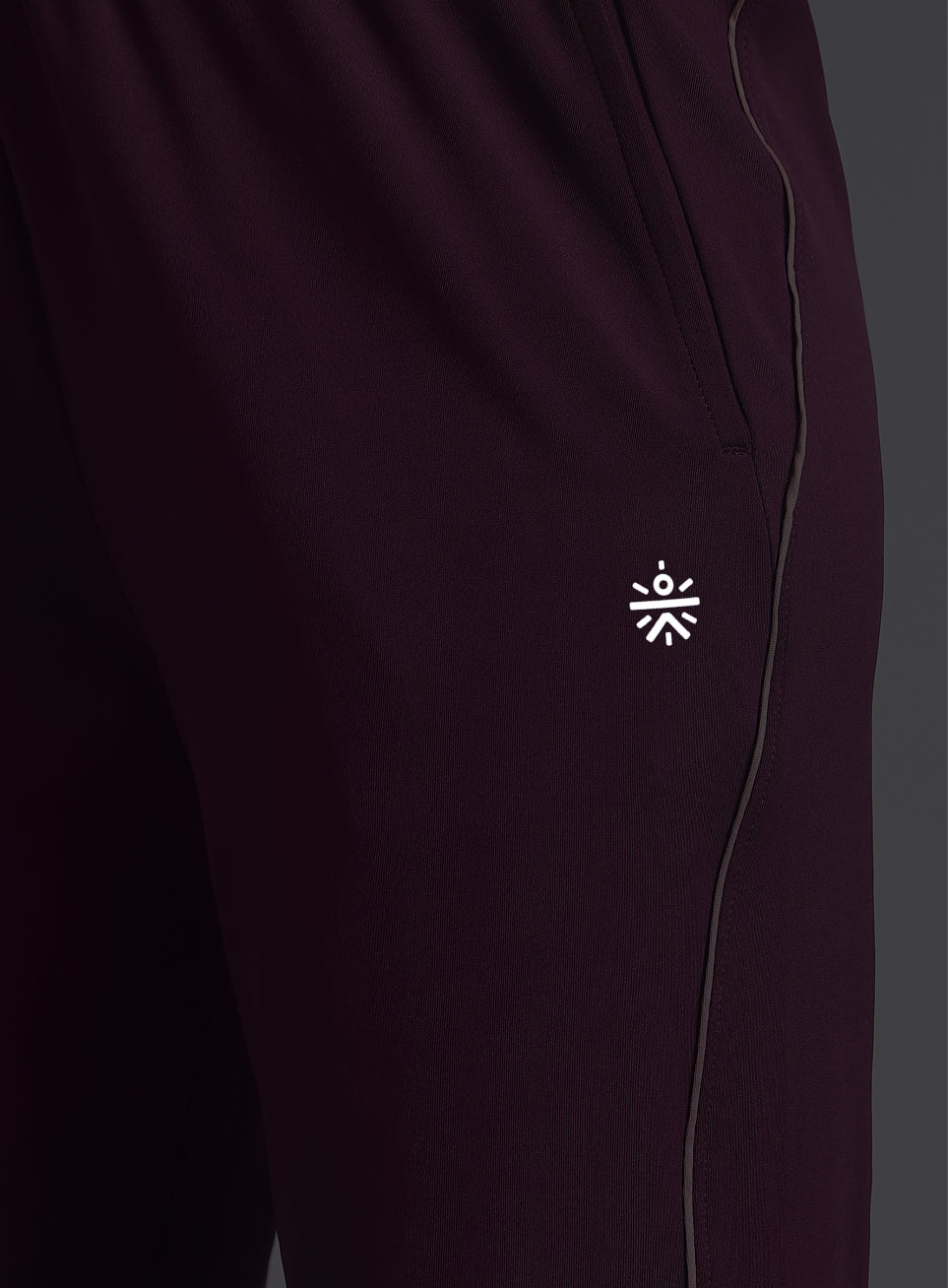 Women's Wine Run Forward Joggers