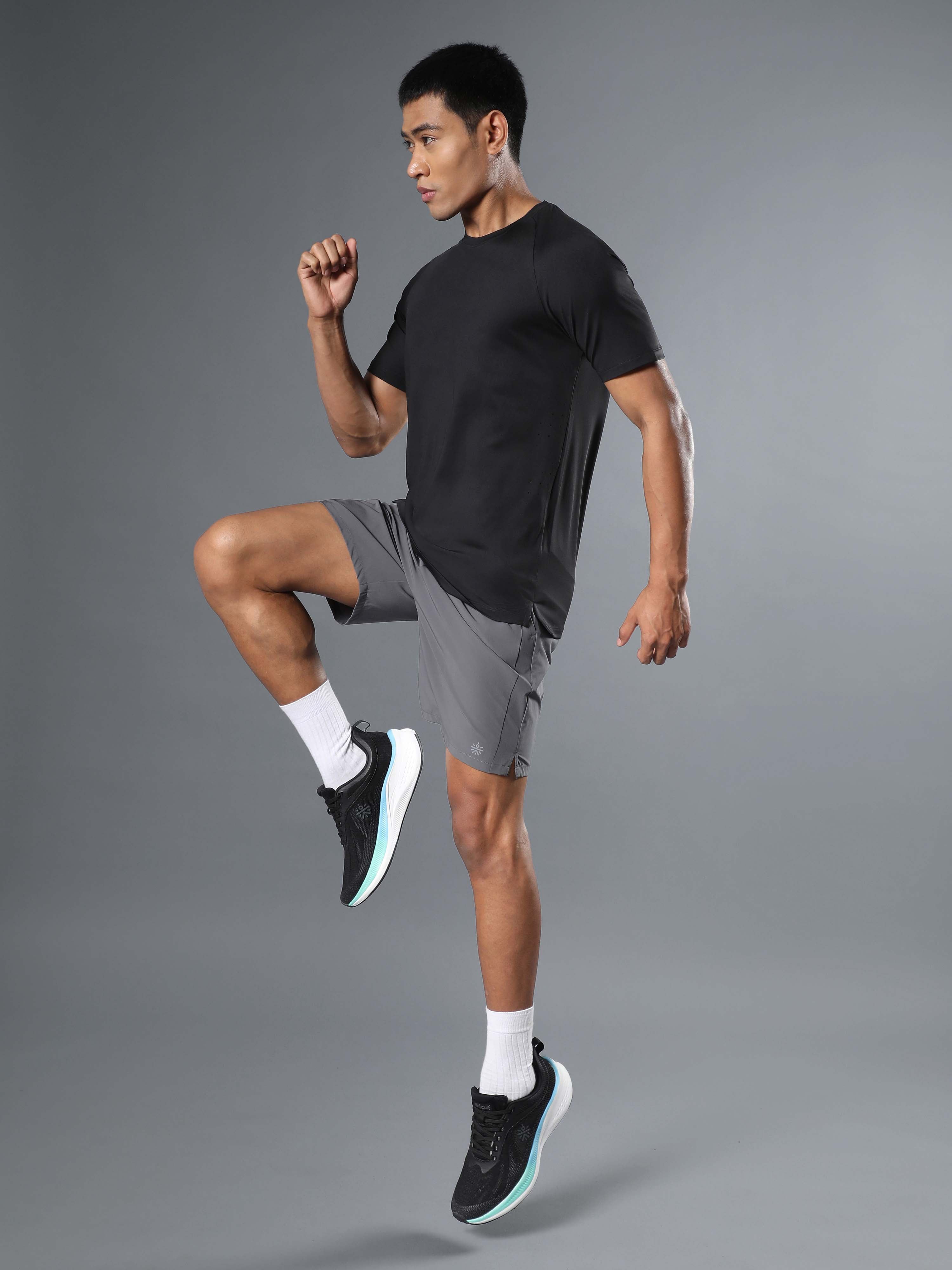 Men's Black Run Forward T-shirt