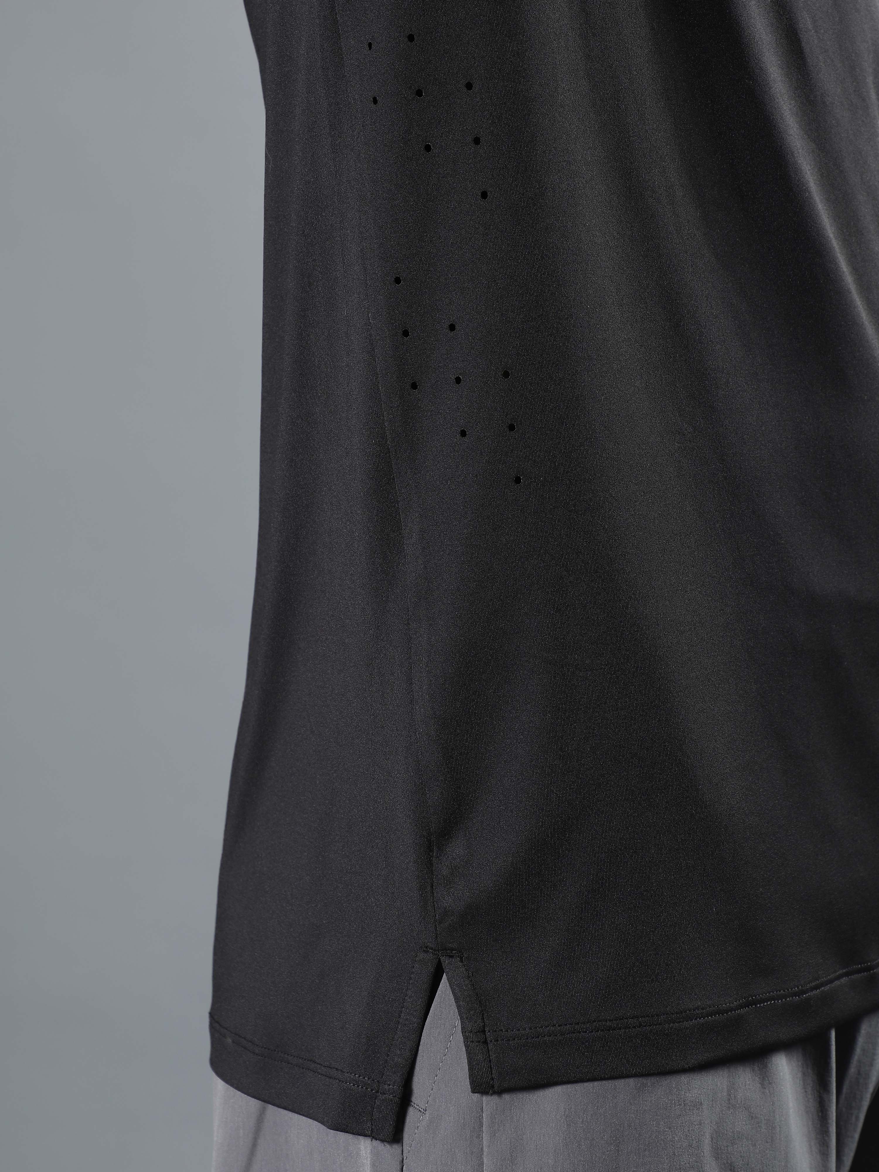 Men's Black Run Forward T-shirt