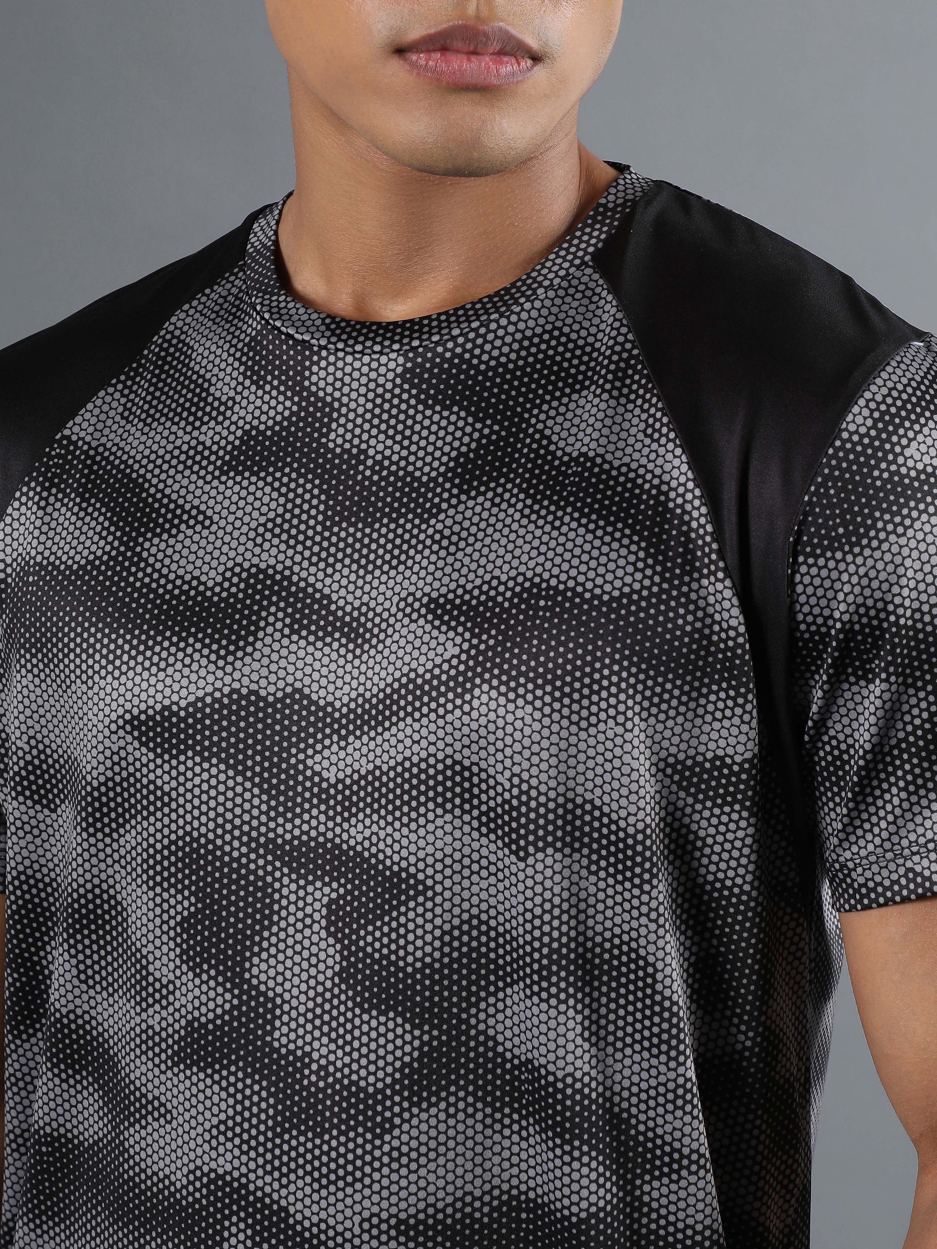 Men's Black Landscape Camo Run T-shirt